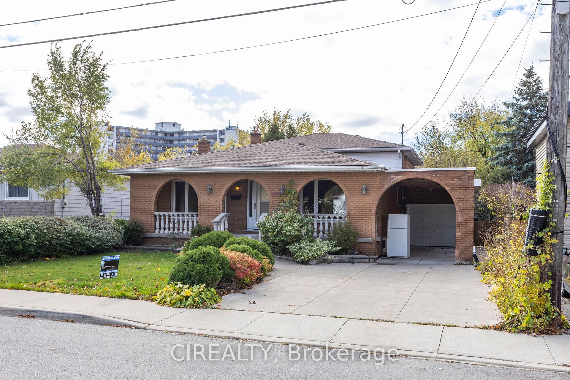 Photo 2 of 142 Norrie Avenue, Hamilton, Balfour — HOMEH