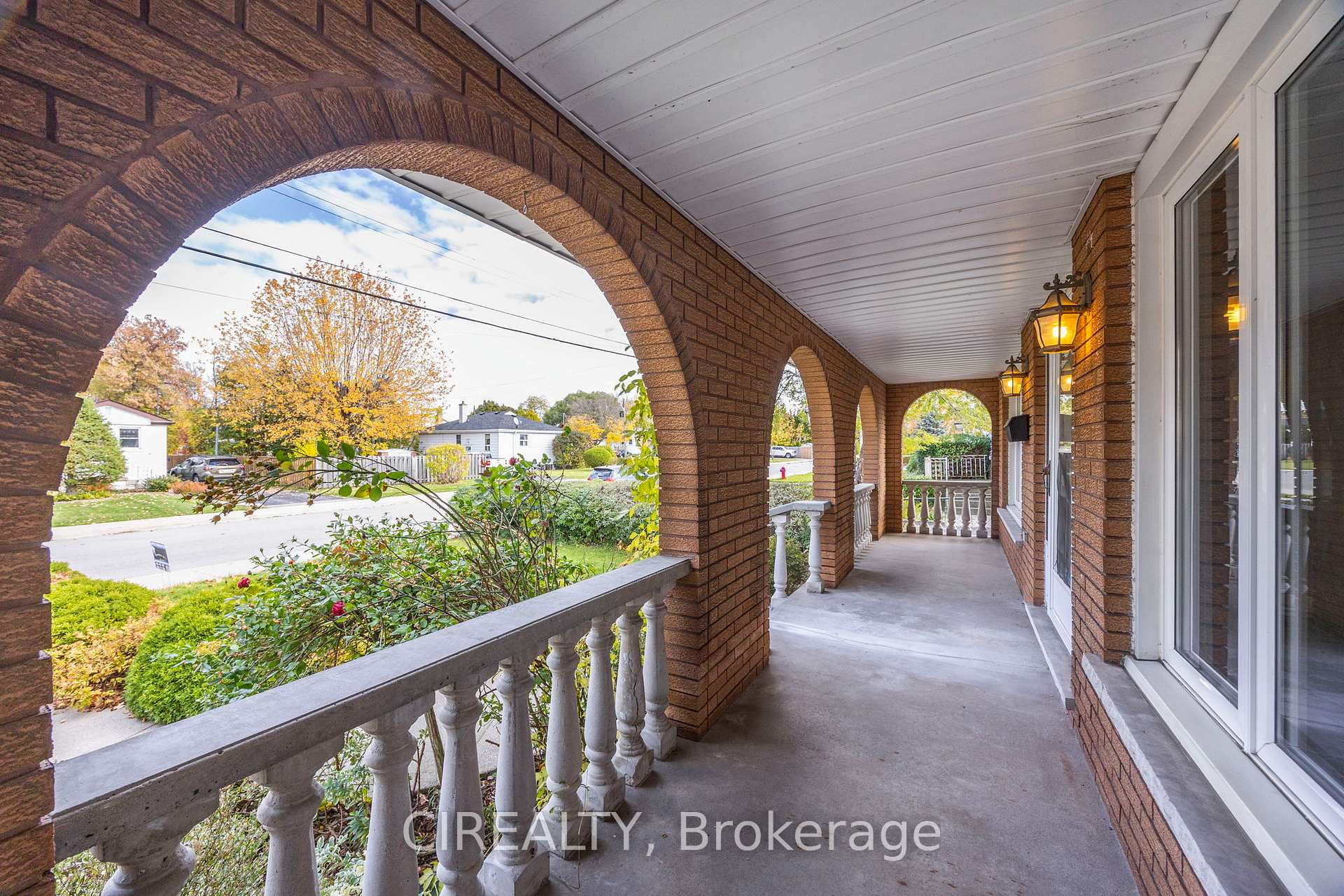 Photo 3 of 142 Norrie Avenue, Hamilton, Balfour — HOMEH