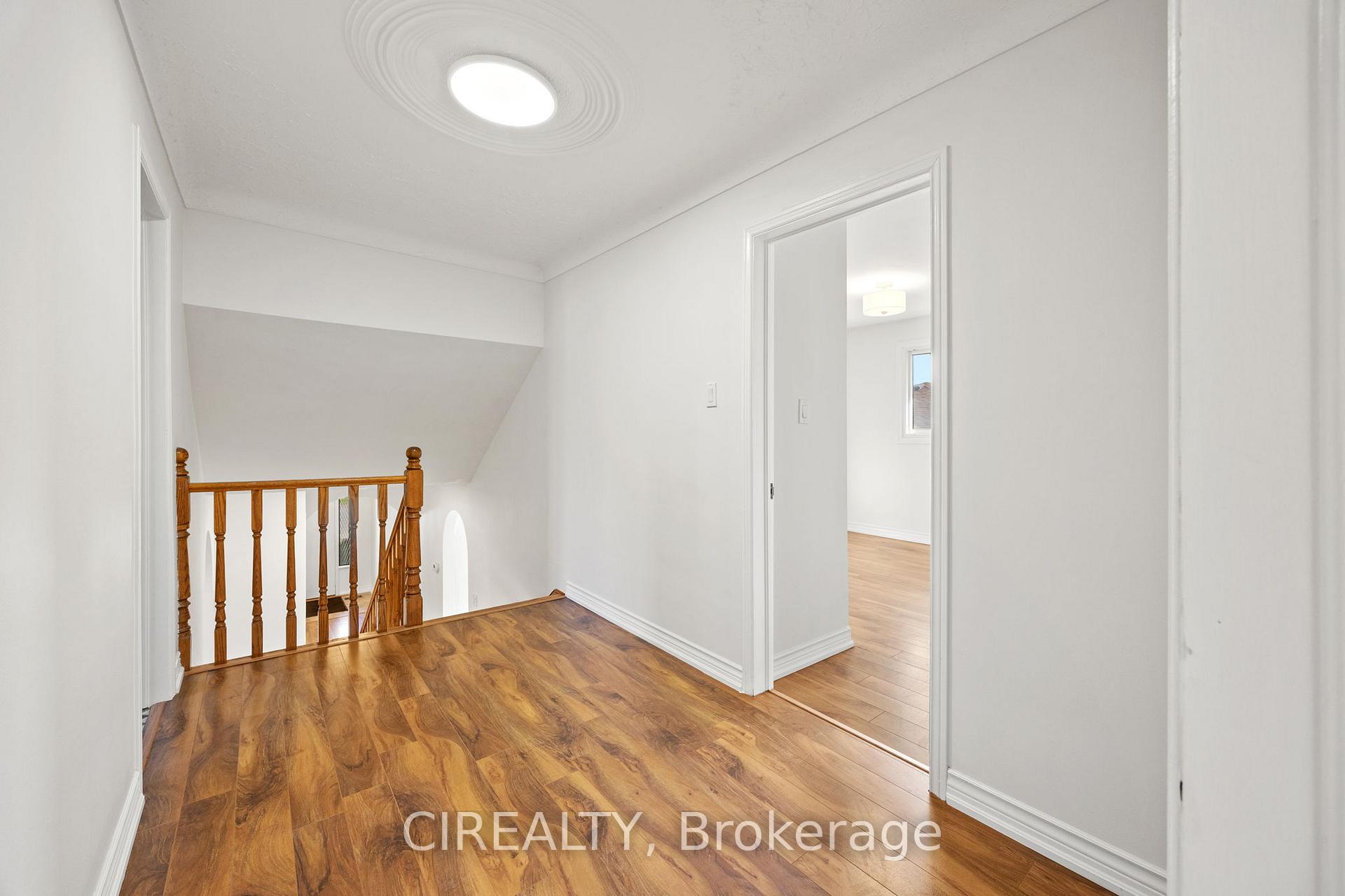 Photo 11 of 142 Norrie Avenue, Hamilton, Balfour — HOMEH