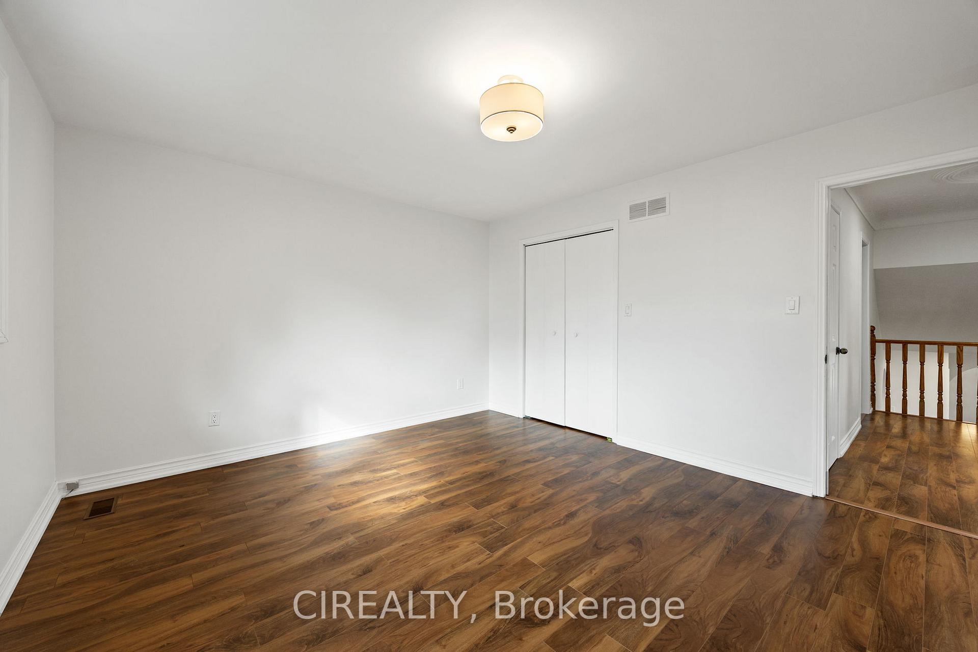 Photo 17 of 142 Norrie Avenue, Hamilton, Balfour — HOMEH