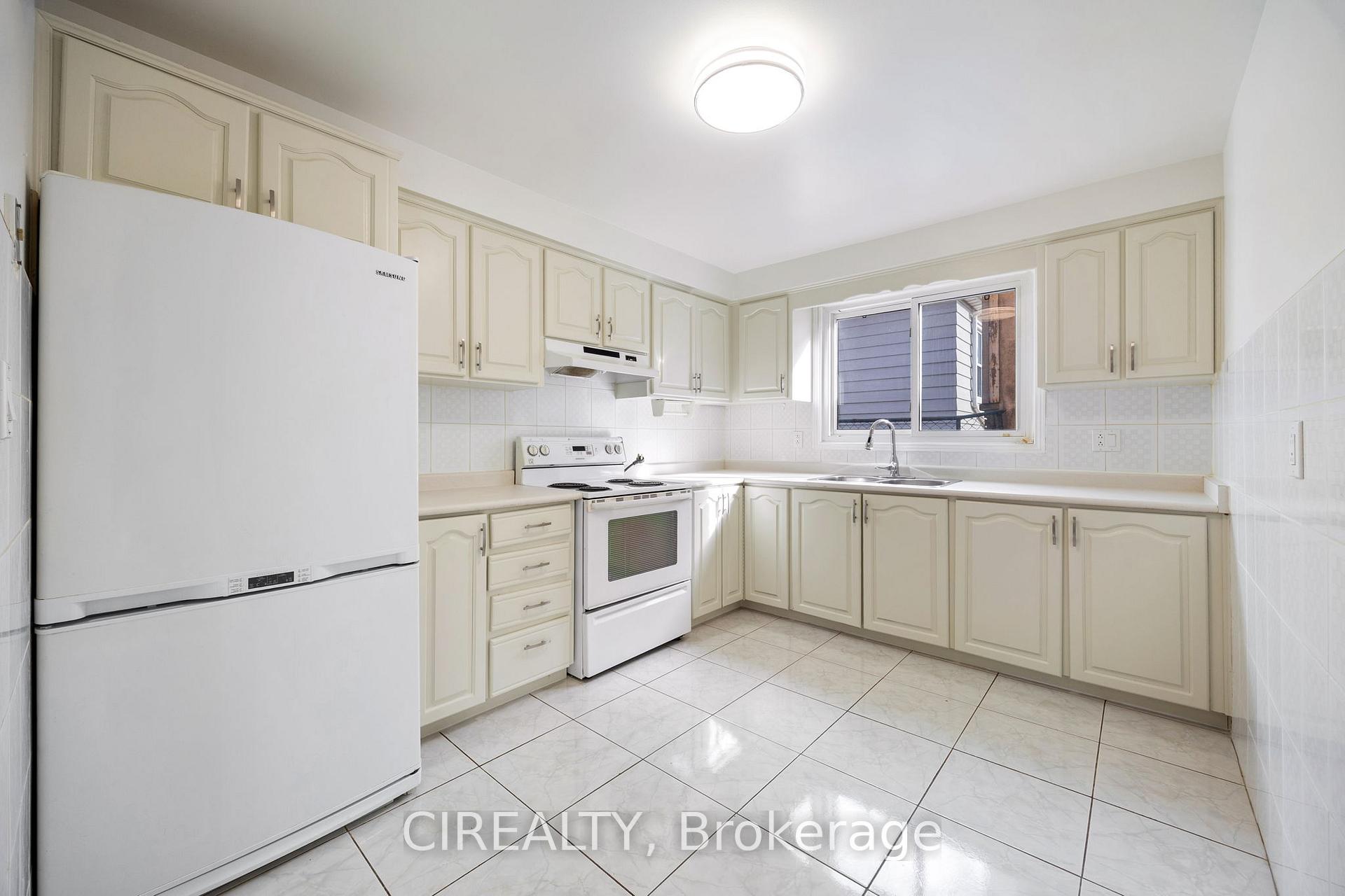 Photo 20 of 142 Norrie Avenue, Hamilton, Balfour — HOMEH