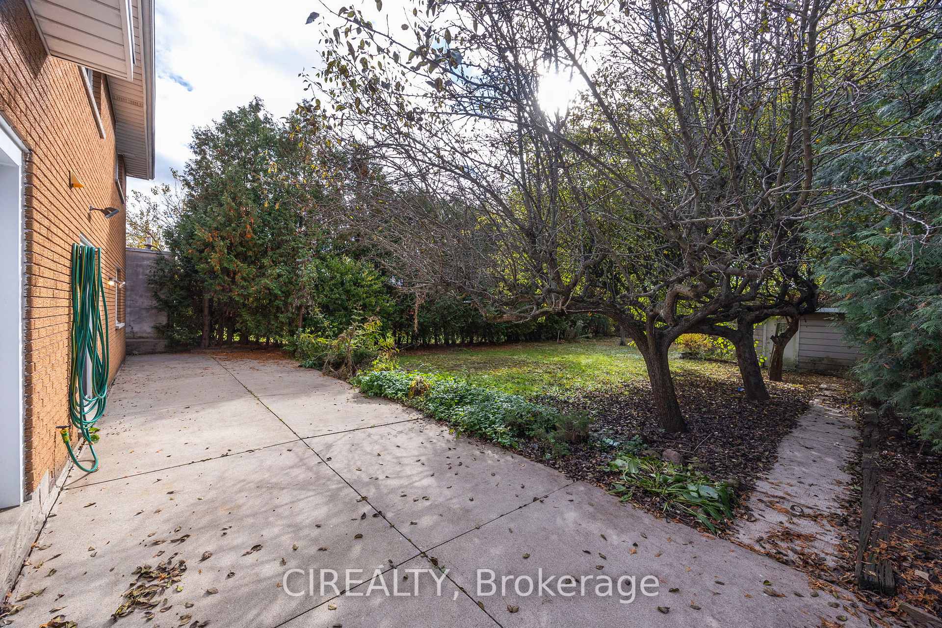 Photo 34 of 142 Norrie Avenue, Hamilton, Balfour — HOMEH
