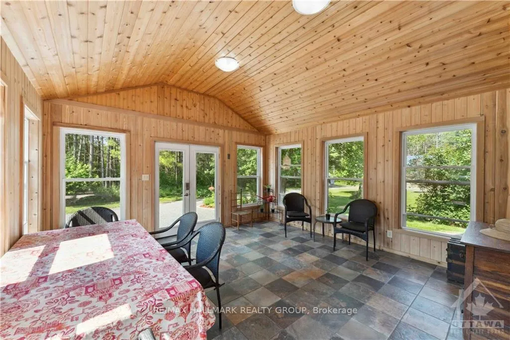 Photo 11 of 4113 Stagecoach Road, Ottawa, Osgoode Twp South of Reg Rd 6 — HOMEH