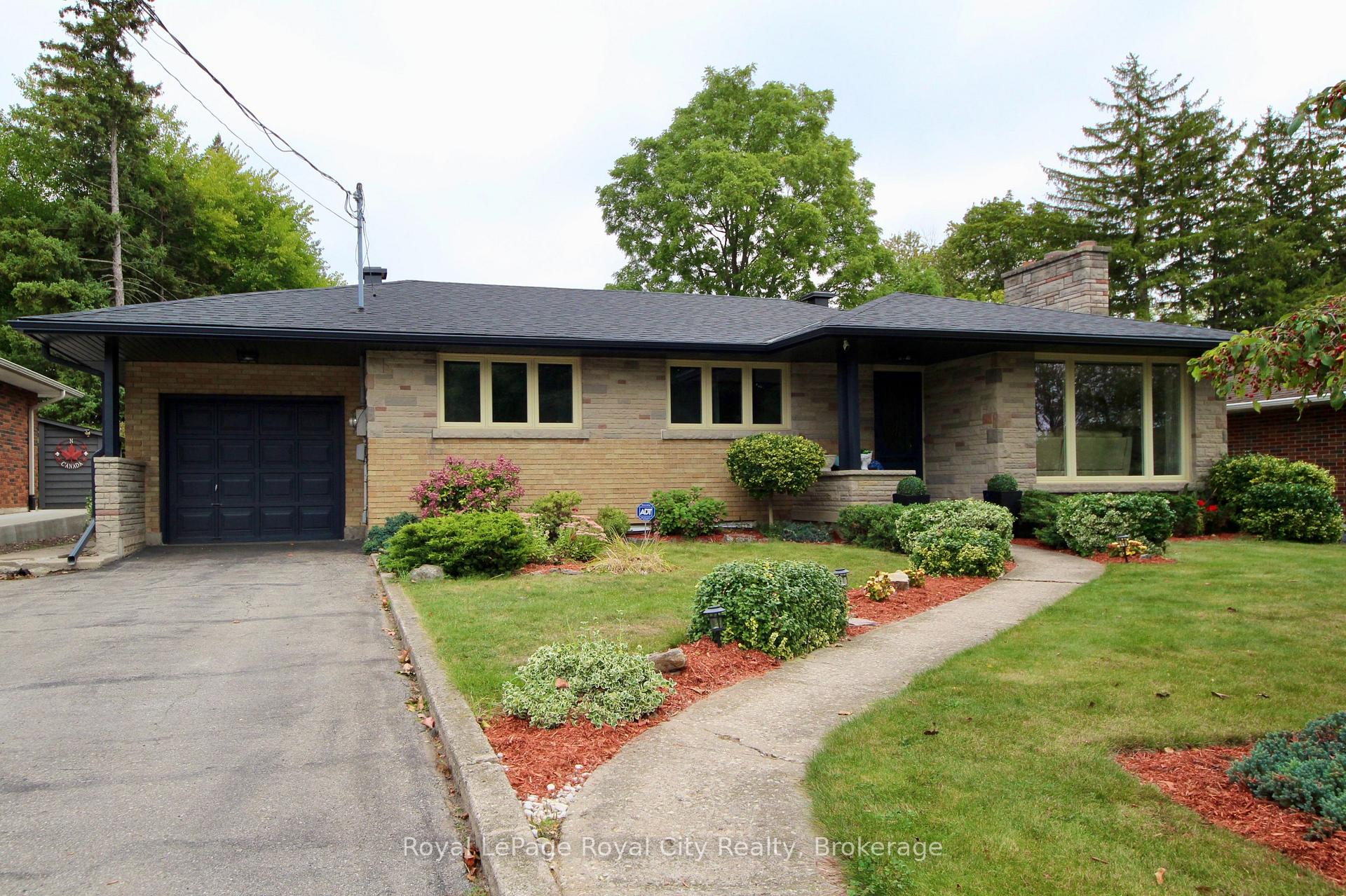 Front of 133 Westmount Road