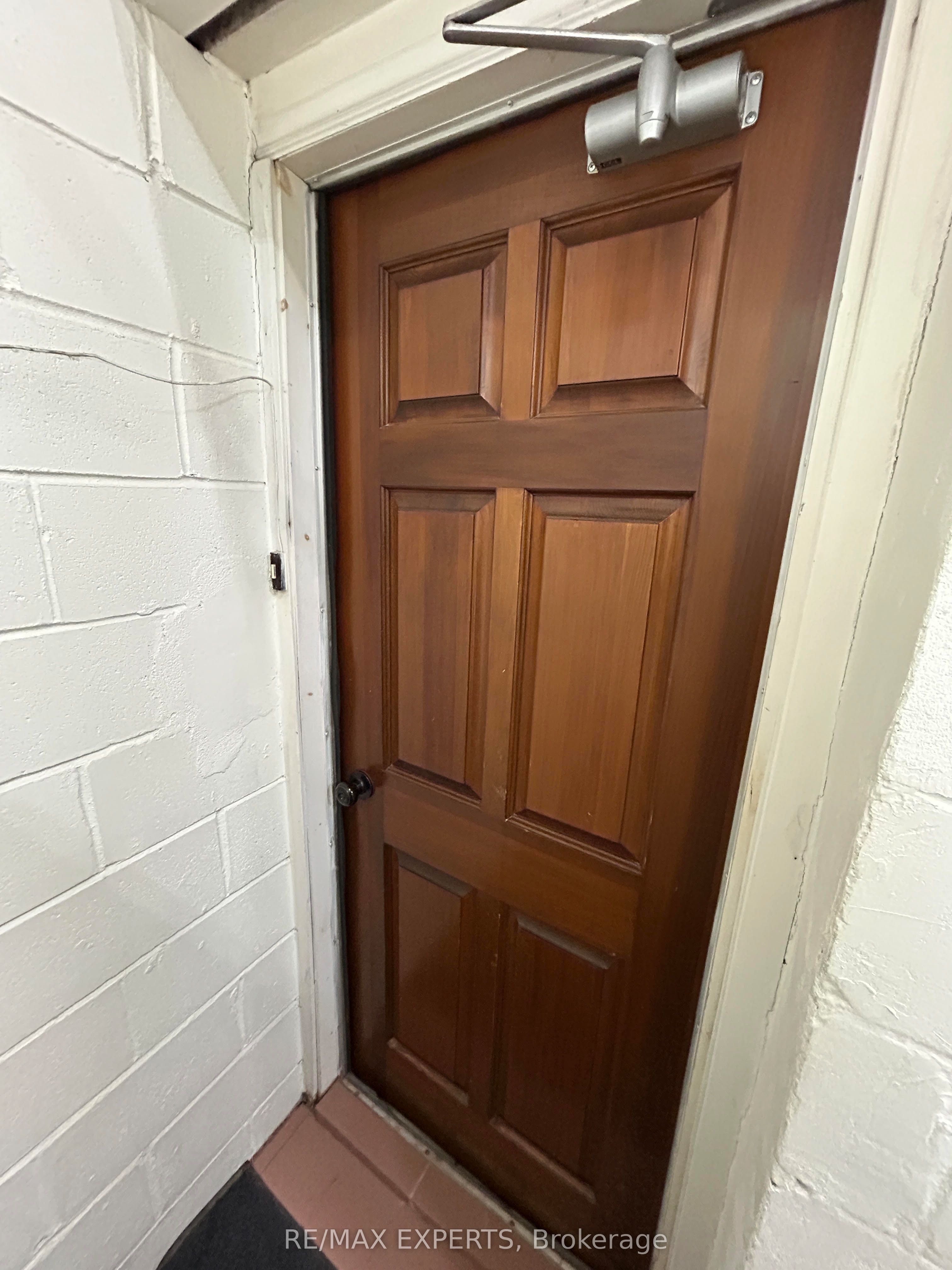 Photo 21 of Unit Lower, 206 Helen Street, Vaughan, East Woodbridge — HOMEH