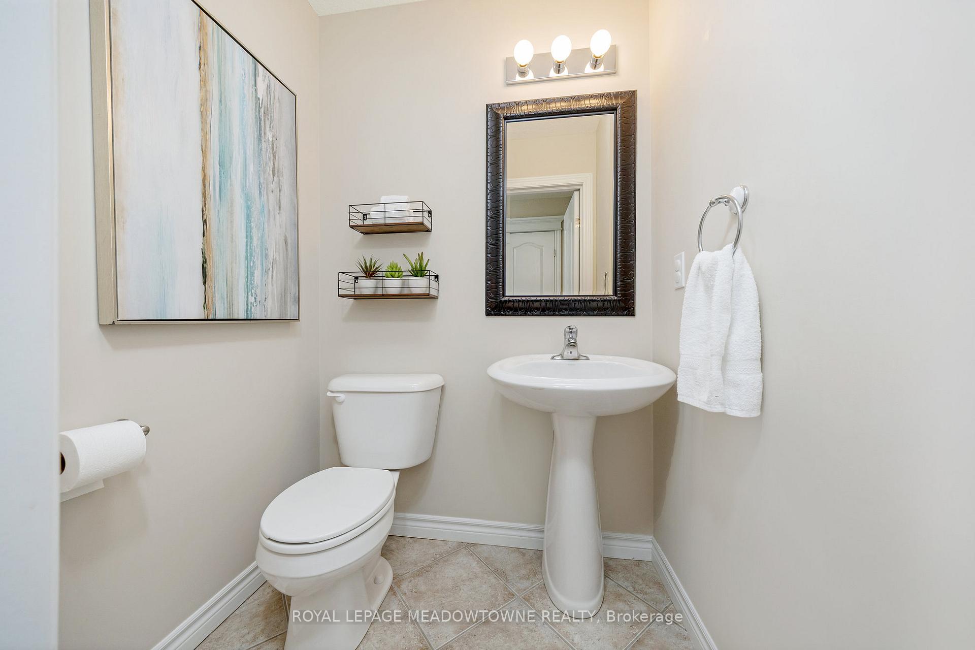 Photo 18 of 324 Severn Drive, Guelph, Grange Road — HOMEH