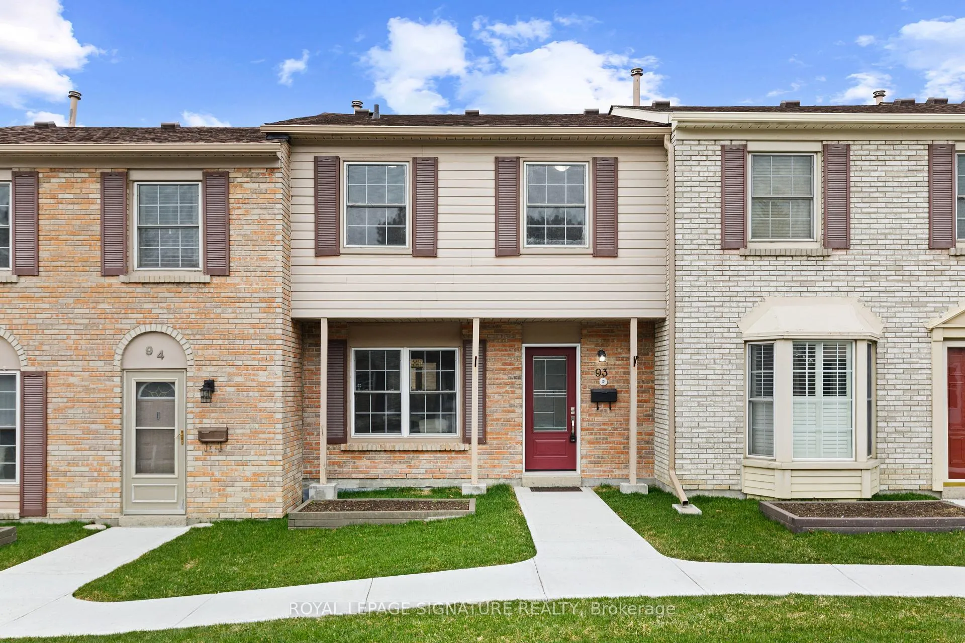 Front of Unit 93, 580 Eyer Drive