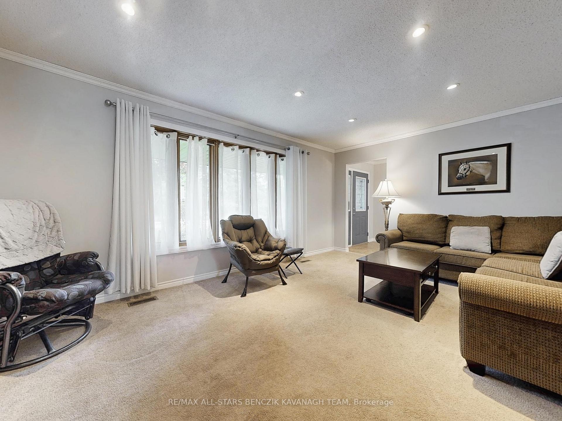 Photo 3 of 40 Southern Court, Brock, Sunderland — HOMEH
