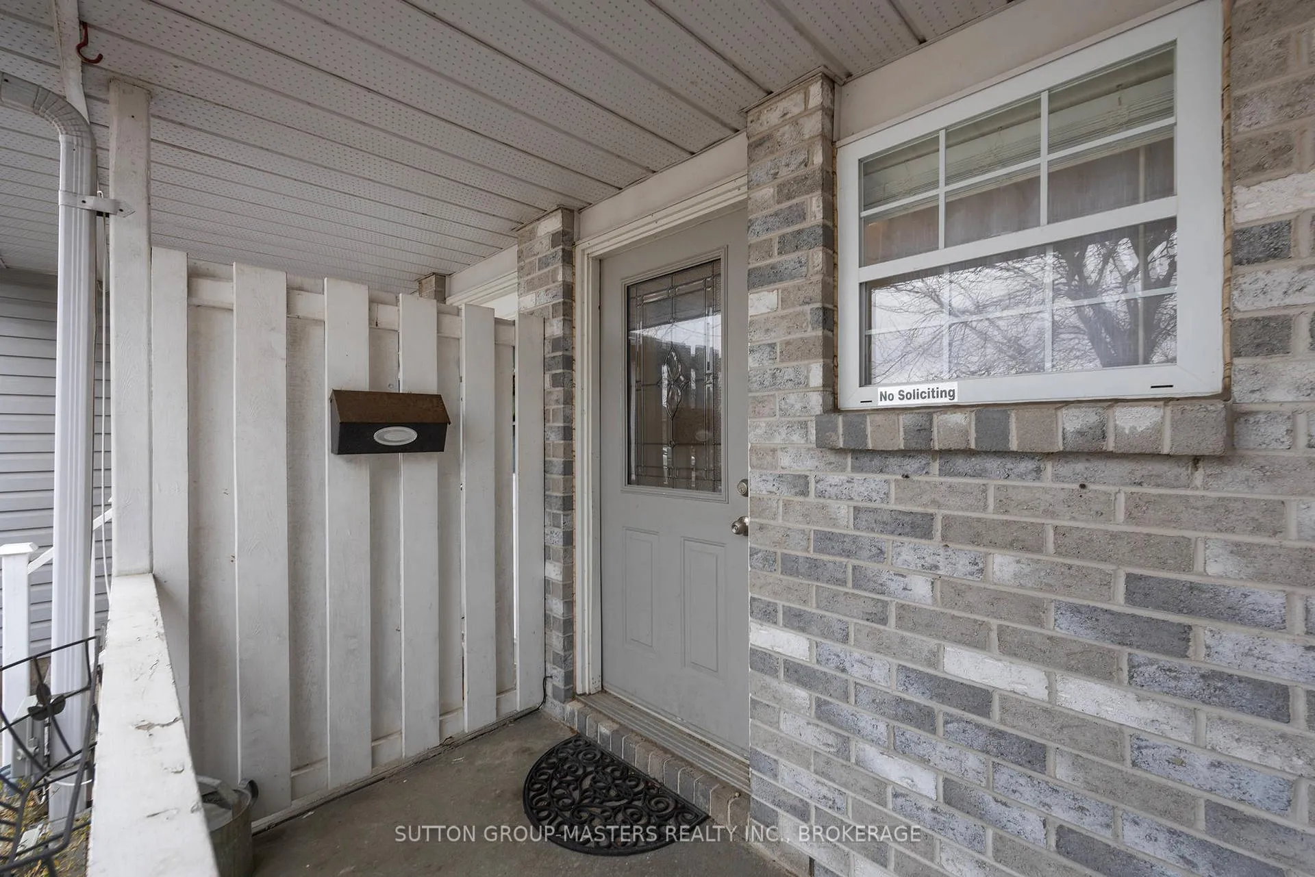 Photo 5 of 21 Speers Boulevard, Loyalist, Amherstview — HOMEH