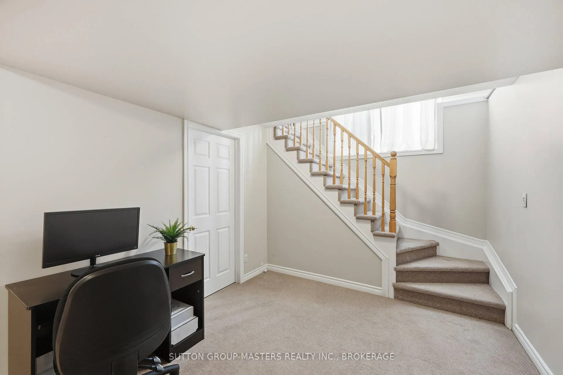 Photo 33 of 21 Speers Boulevard, Loyalist, Amherstview — HOMEH