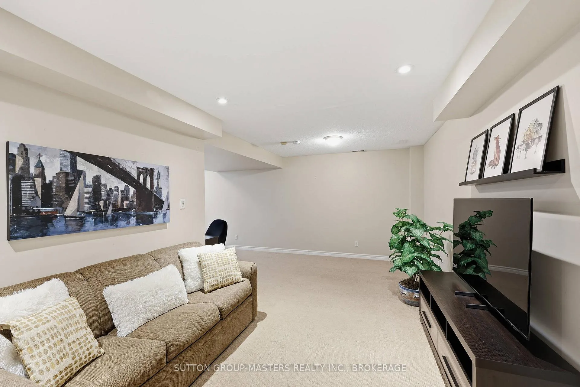 Photo 35 of 21 Speers Boulevard, Loyalist, Amherstview — HOMEH