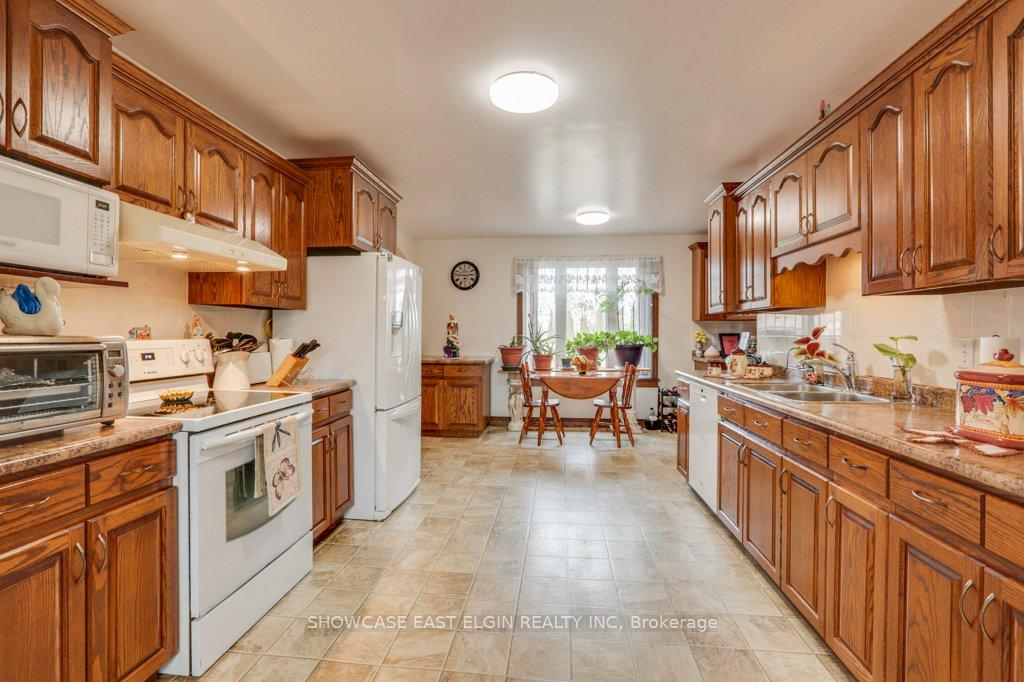 Photo 5 of 79 Forest Street, Aylmer — HOMEH