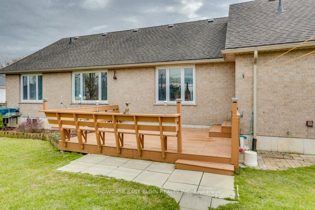 Photo 37 of 79 Forest Street, Aylmer — HOMEH