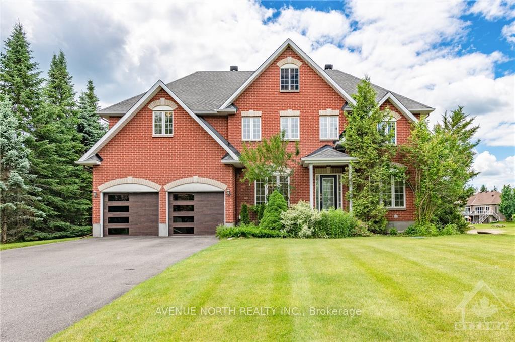 Front of 6804 Lakes Park Drive