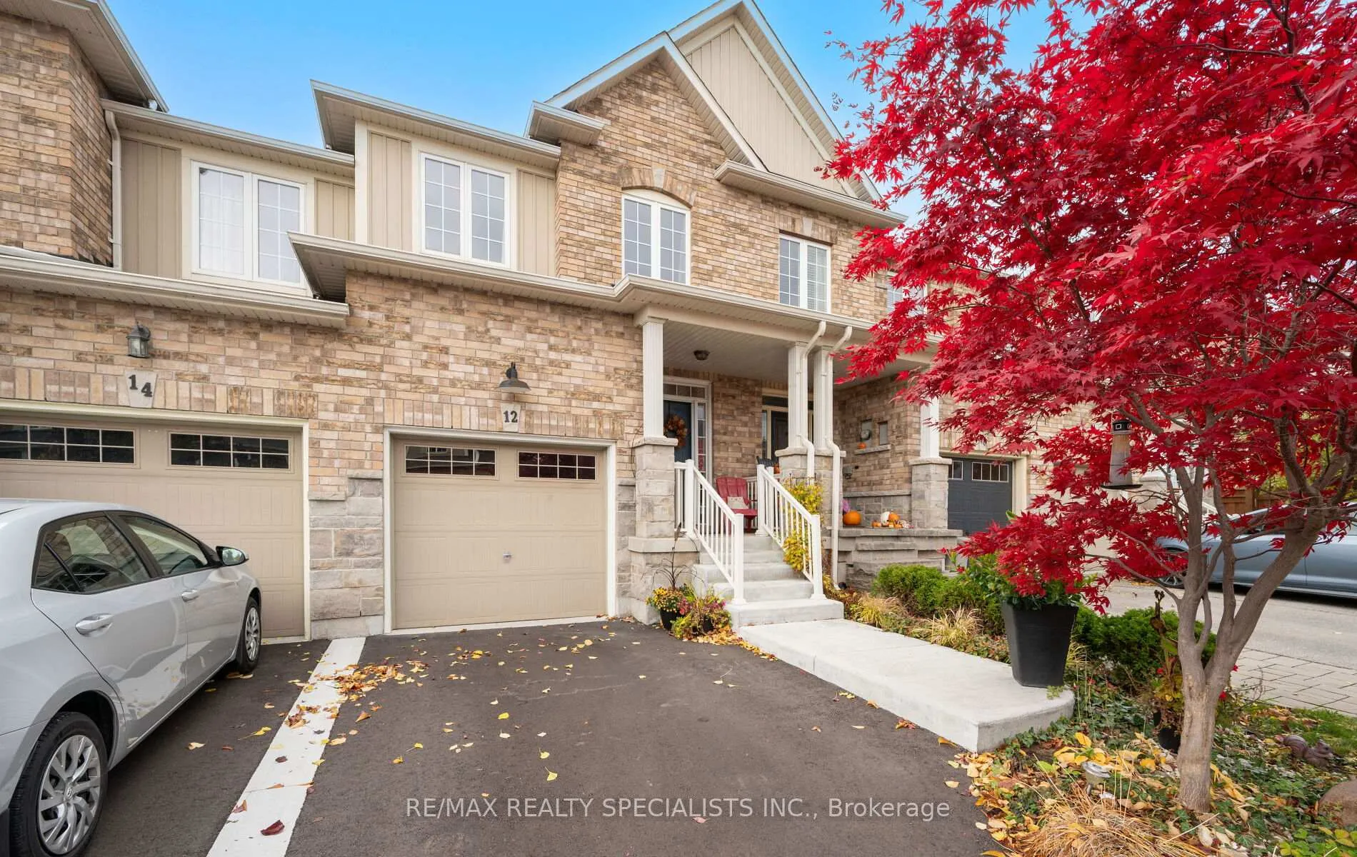 Photo 1 of 12 Browview Drive, Hamilton, Waterdown — HOMEH