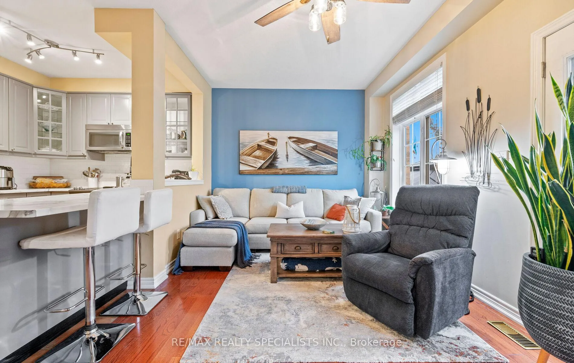 Photo 9 of 12 Browview Drive, Hamilton, Waterdown — HOMEH