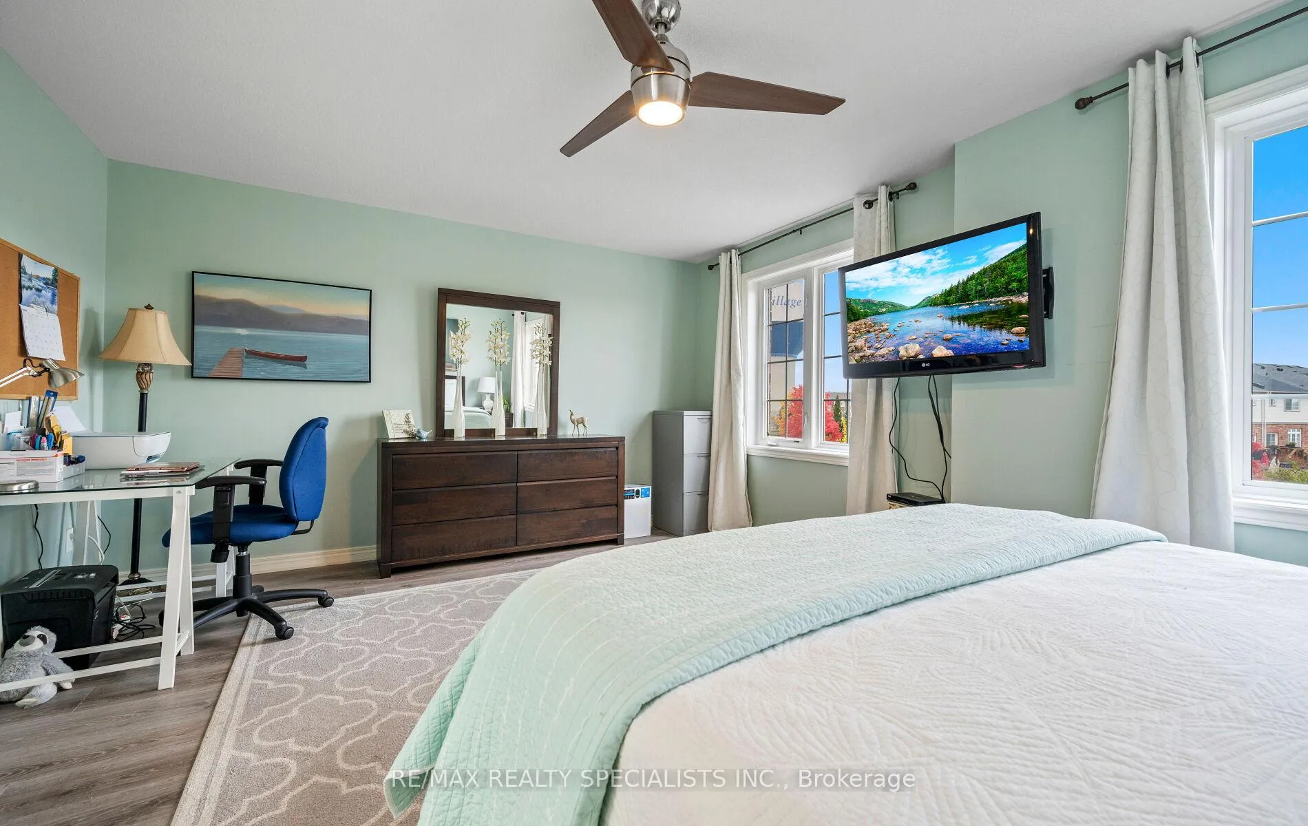 Photo 20 of 12 Browview Drive, Hamilton, Waterdown — HOMEH