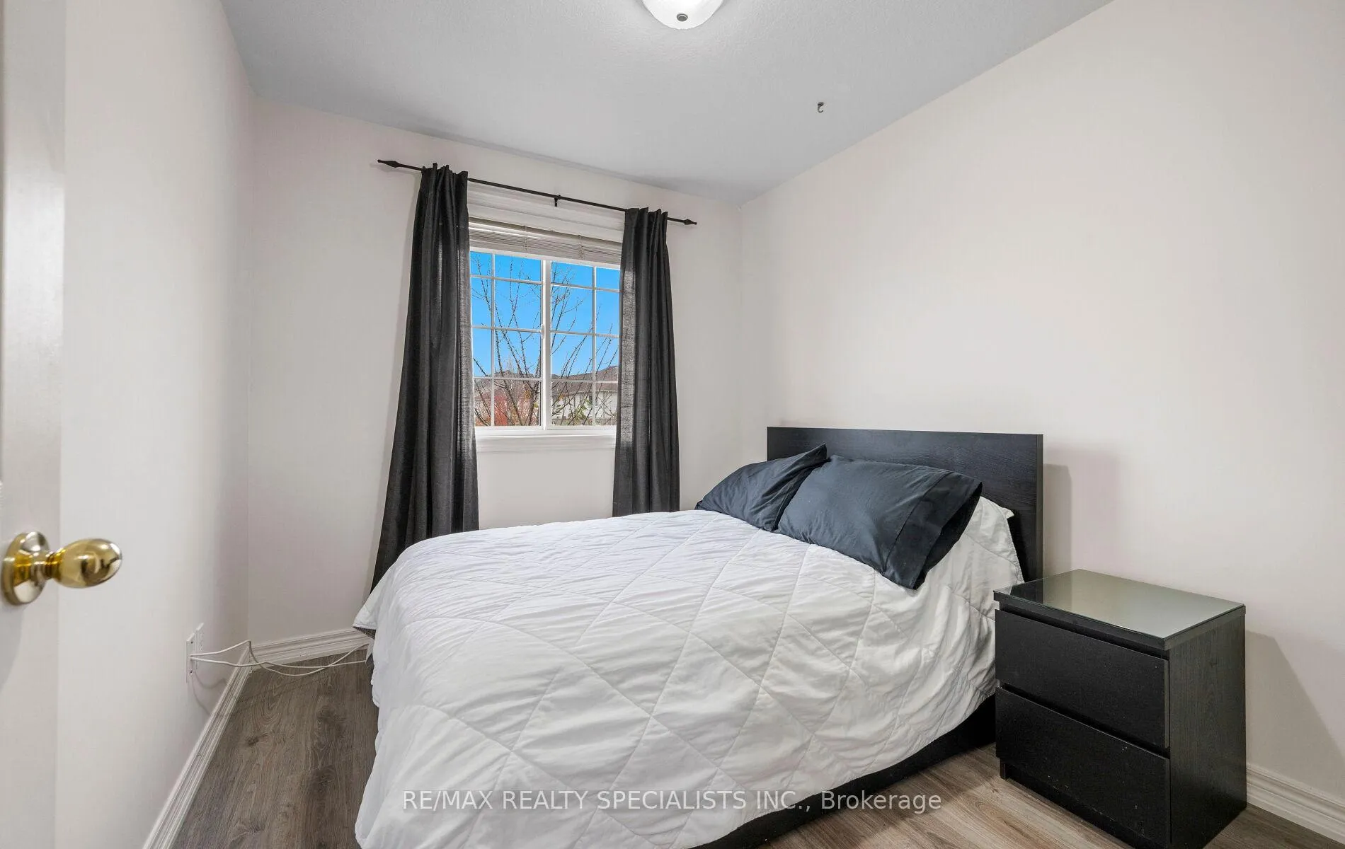 Photo 23 of 12 Browview Drive, Hamilton, Waterdown — HOMEH