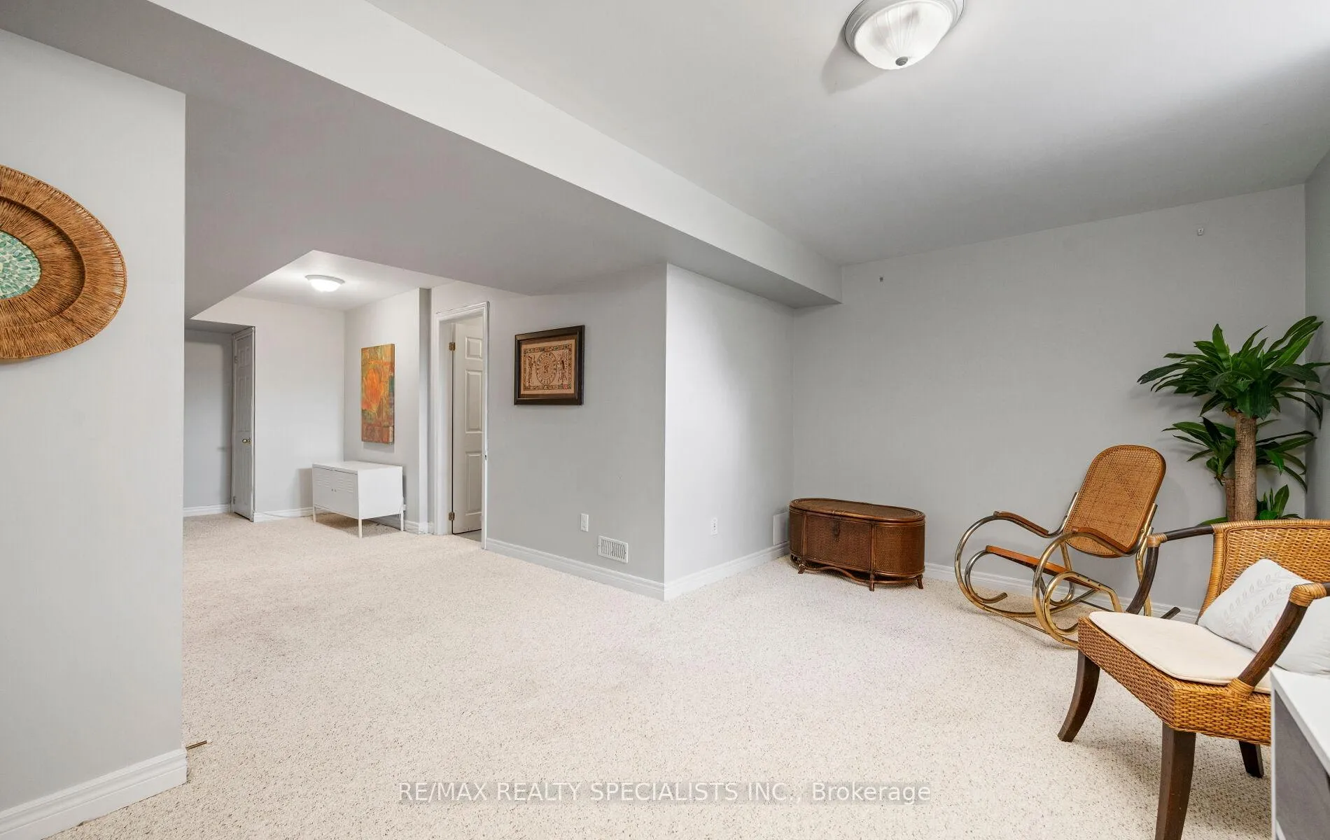 Photo 32 of 12 Browview Drive, Hamilton, Waterdown — HOMEH