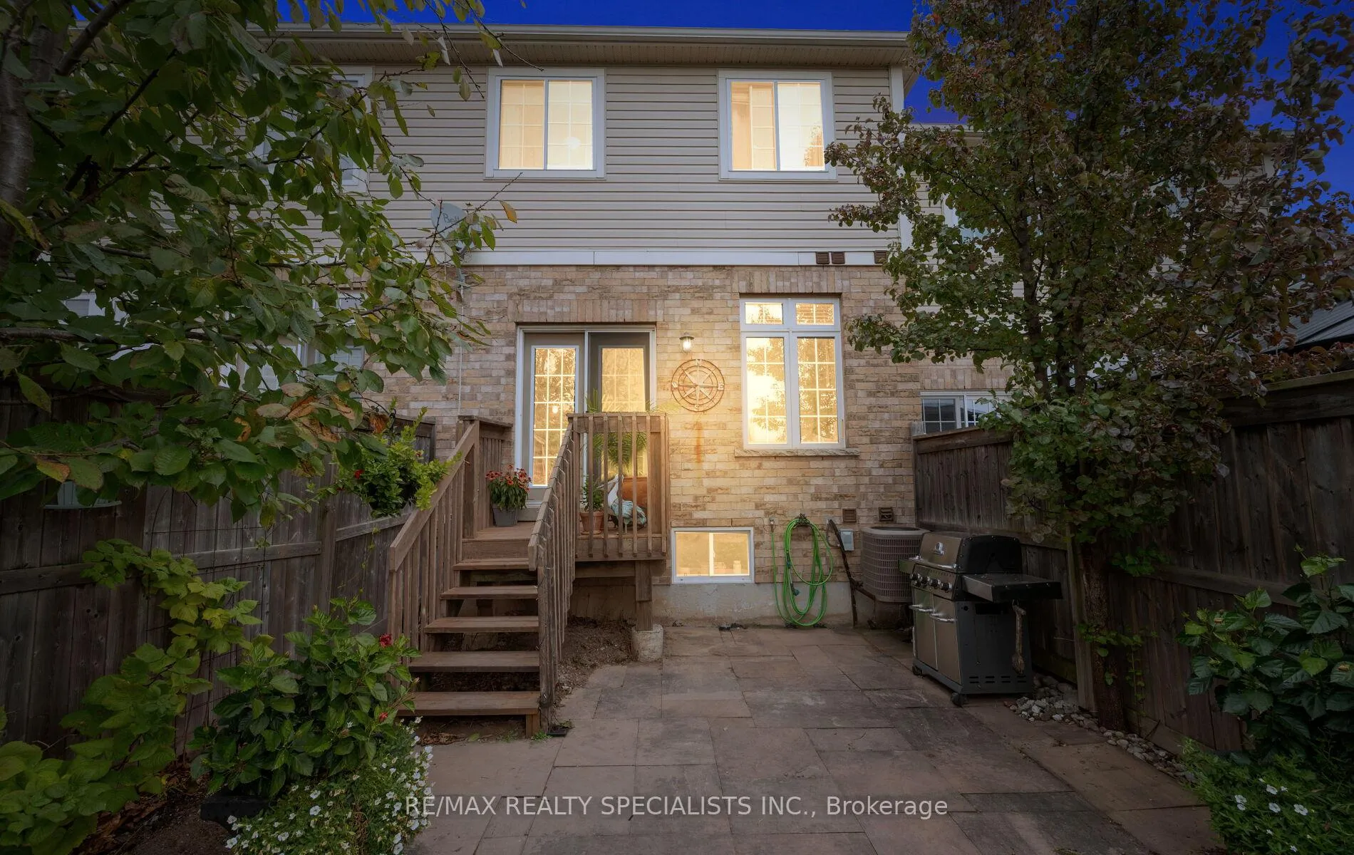 Photo 38 of 12 Browview Drive, Hamilton, Waterdown — HOMEH