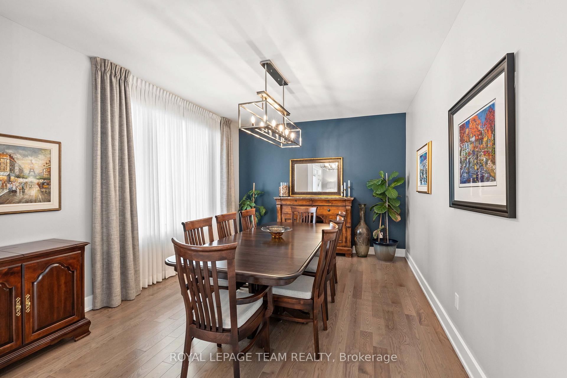 Photo 6 of 7080 Still Meadow Way, Ottawa, Greely — HOMEH