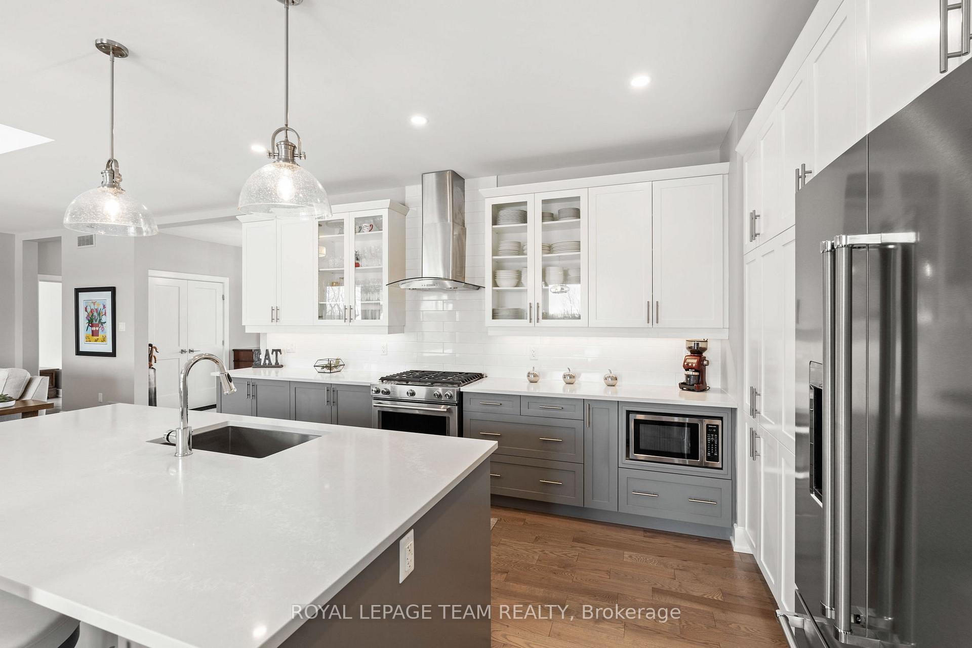 Photo 11 of 7080 Still Meadow Way, Ottawa, Greely — HOMEH