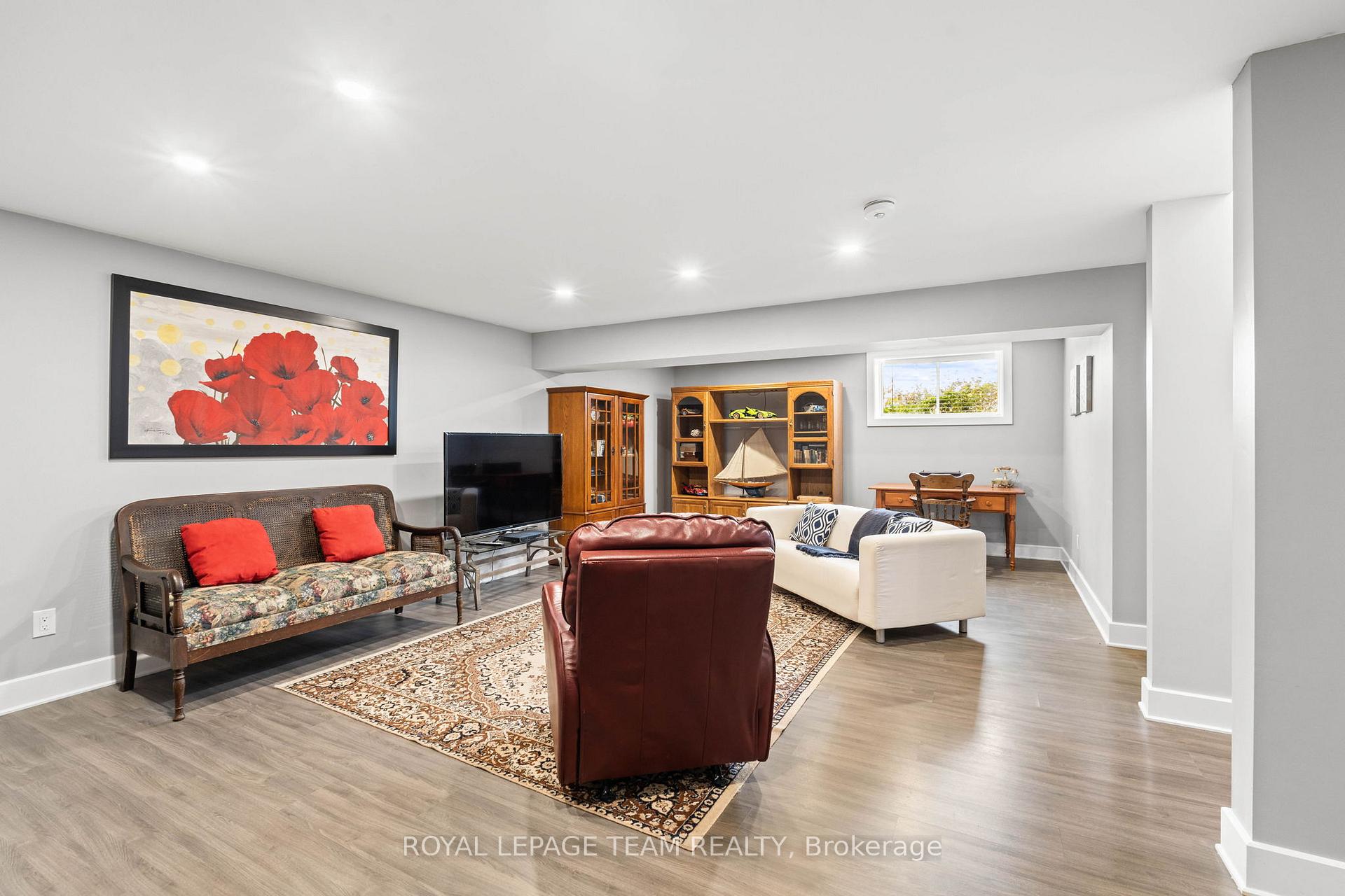 Photo 26 of 7080 Still Meadow Way, Ottawa, Greely — HOMEH