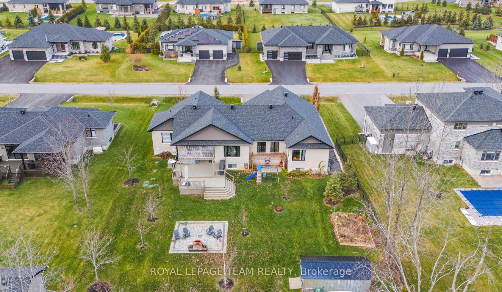 Photo 38 of 7080 Still Meadow Way, Ottawa, Greely — HOMEH