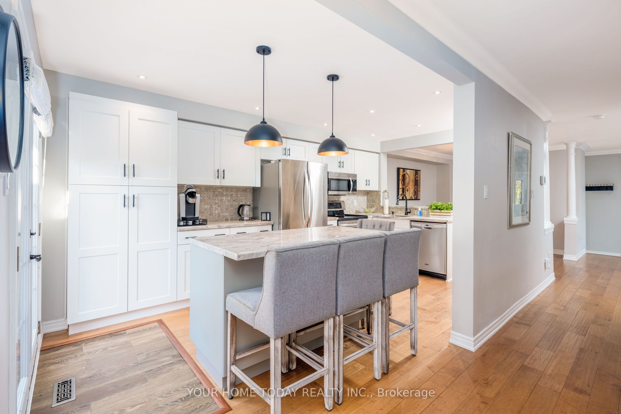 Photo 61 of 12 Russell Street, Halton Hills, Georgetown — HOMEH