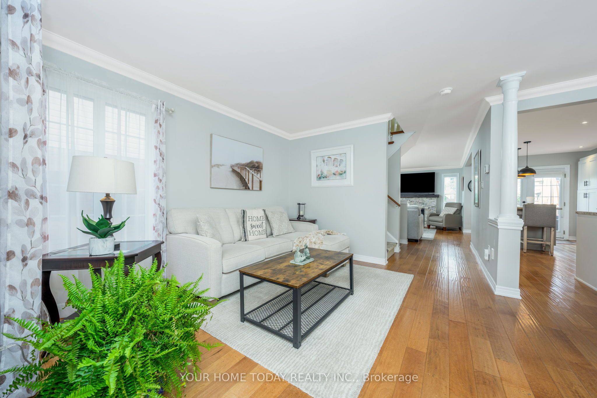 Photo 52 of 12 Russell Street, Halton Hills, Georgetown — HOMEH
