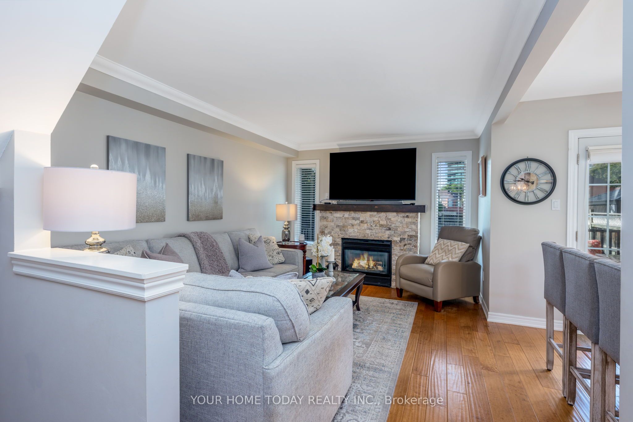 Photo 64 of 12 Russell Street, Halton Hills, Georgetown — HOMEH