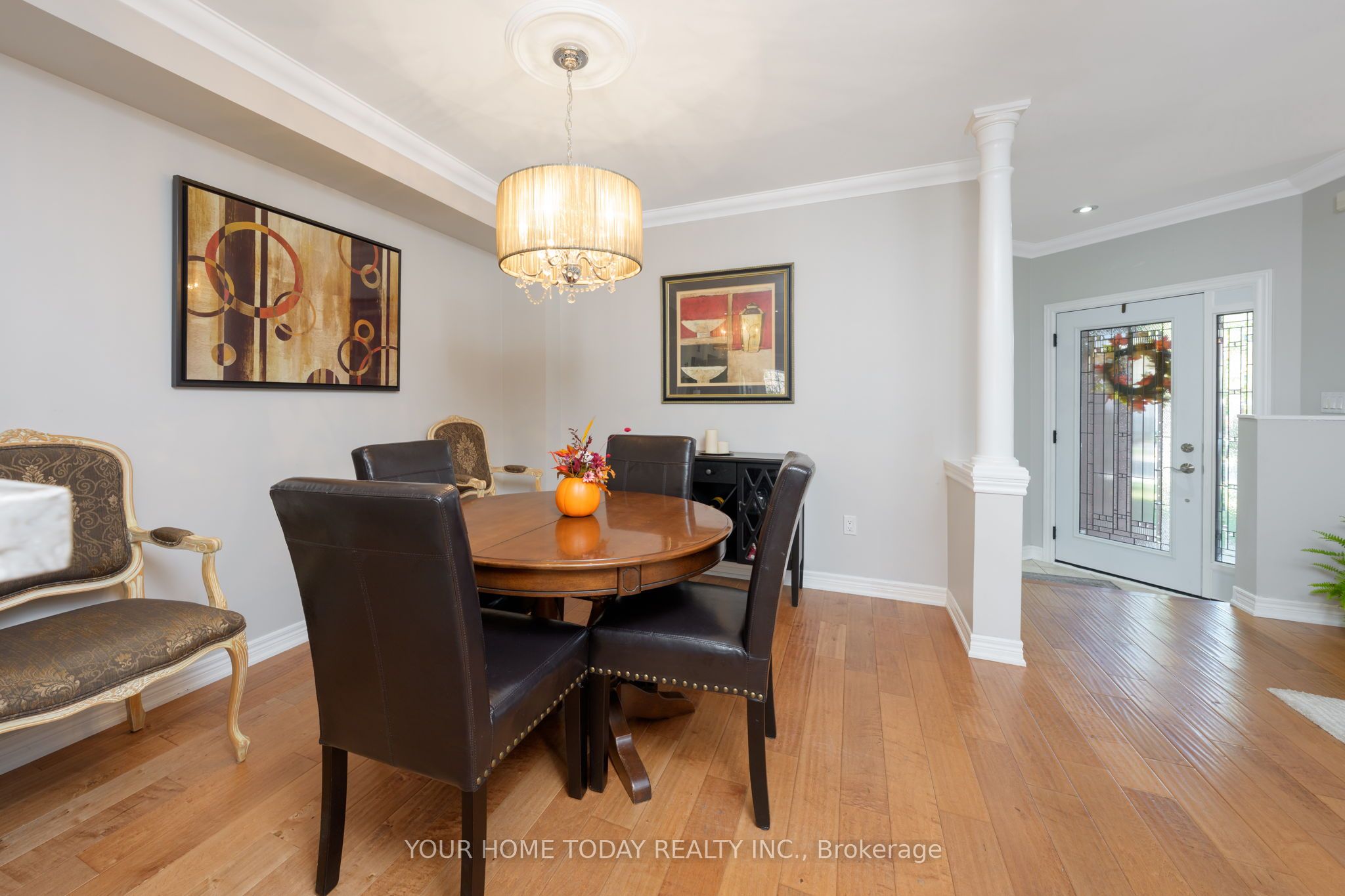 Photo 56 of 12 Russell Street, Halton Hills, Georgetown — HOMEH