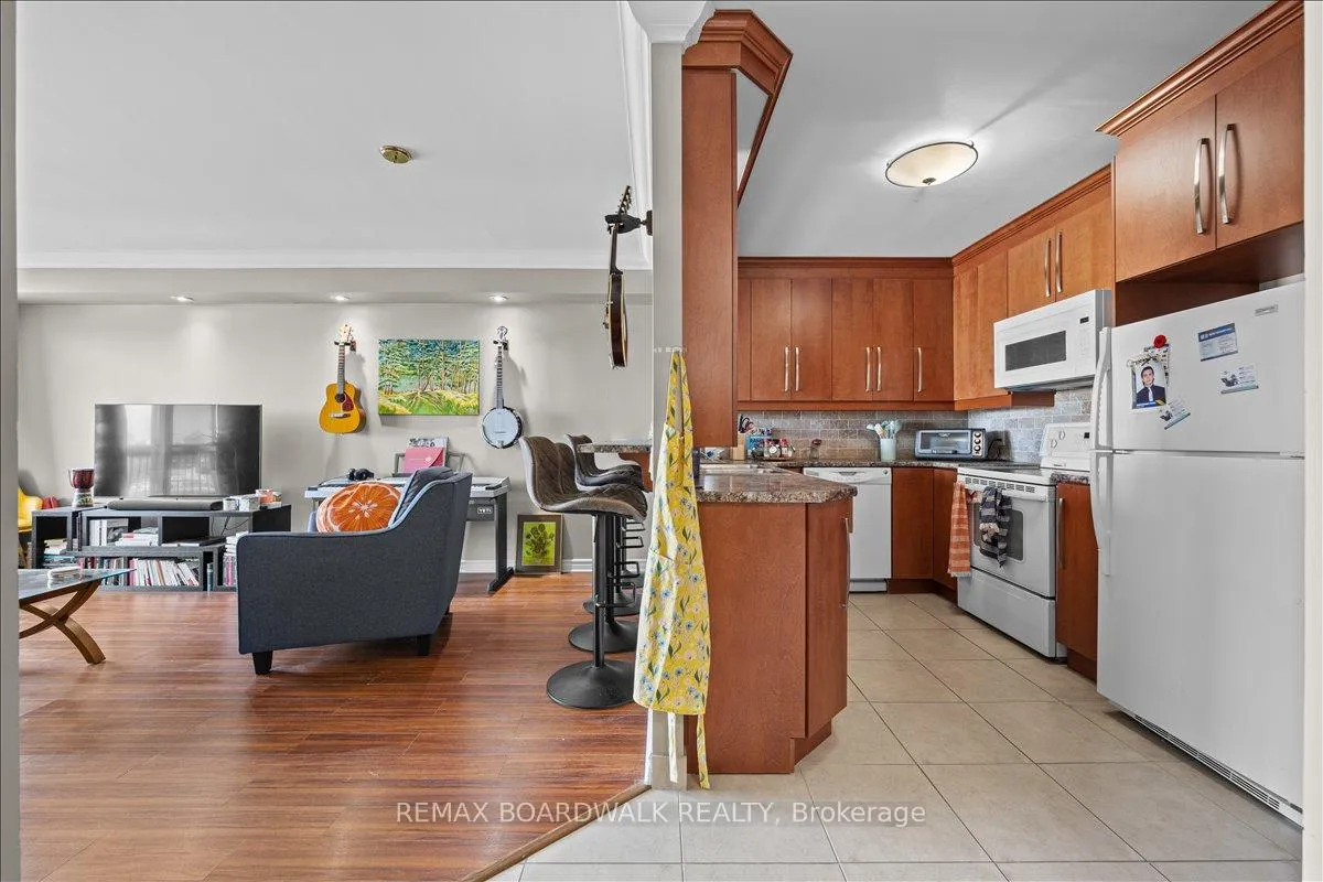 Photo 7 of Unit 908, 158A McArthur Avenue E, Ottawa, Vanier — HOMEH