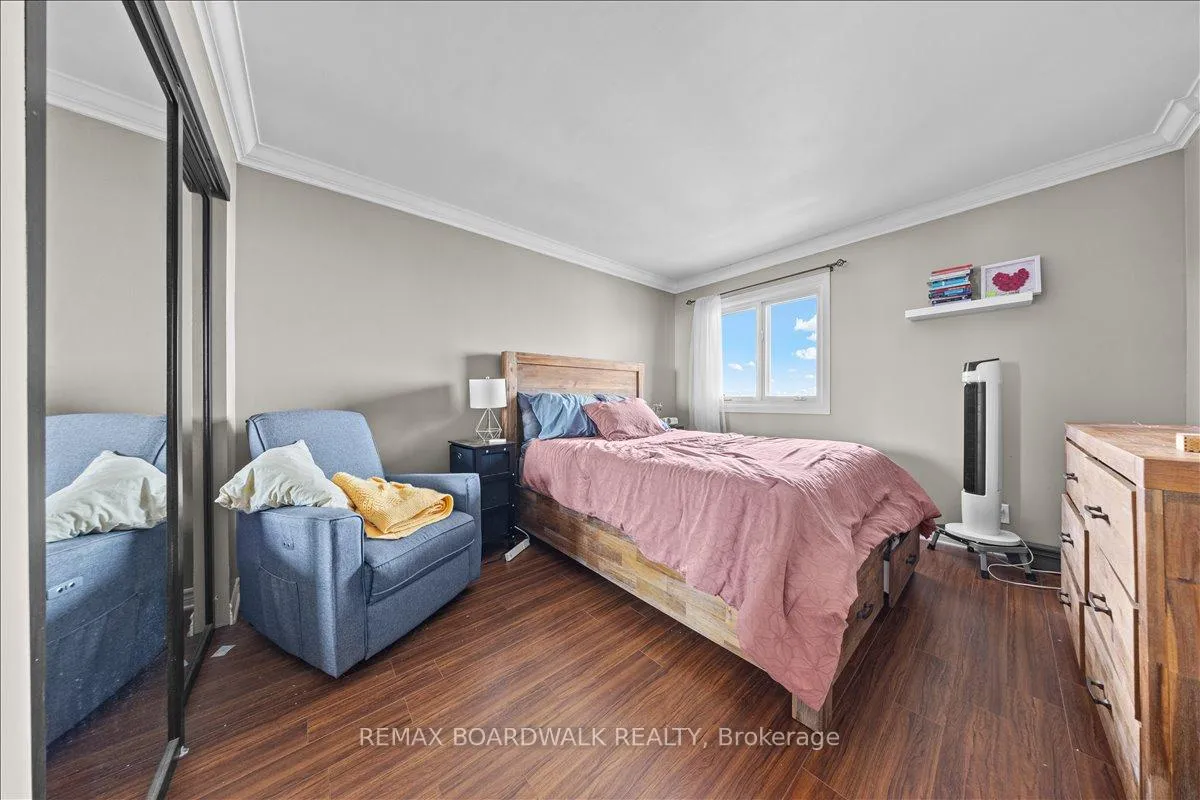 Photo 23 of Unit 908, 158A McArthur Avenue E, Ottawa, Vanier — HOMEH