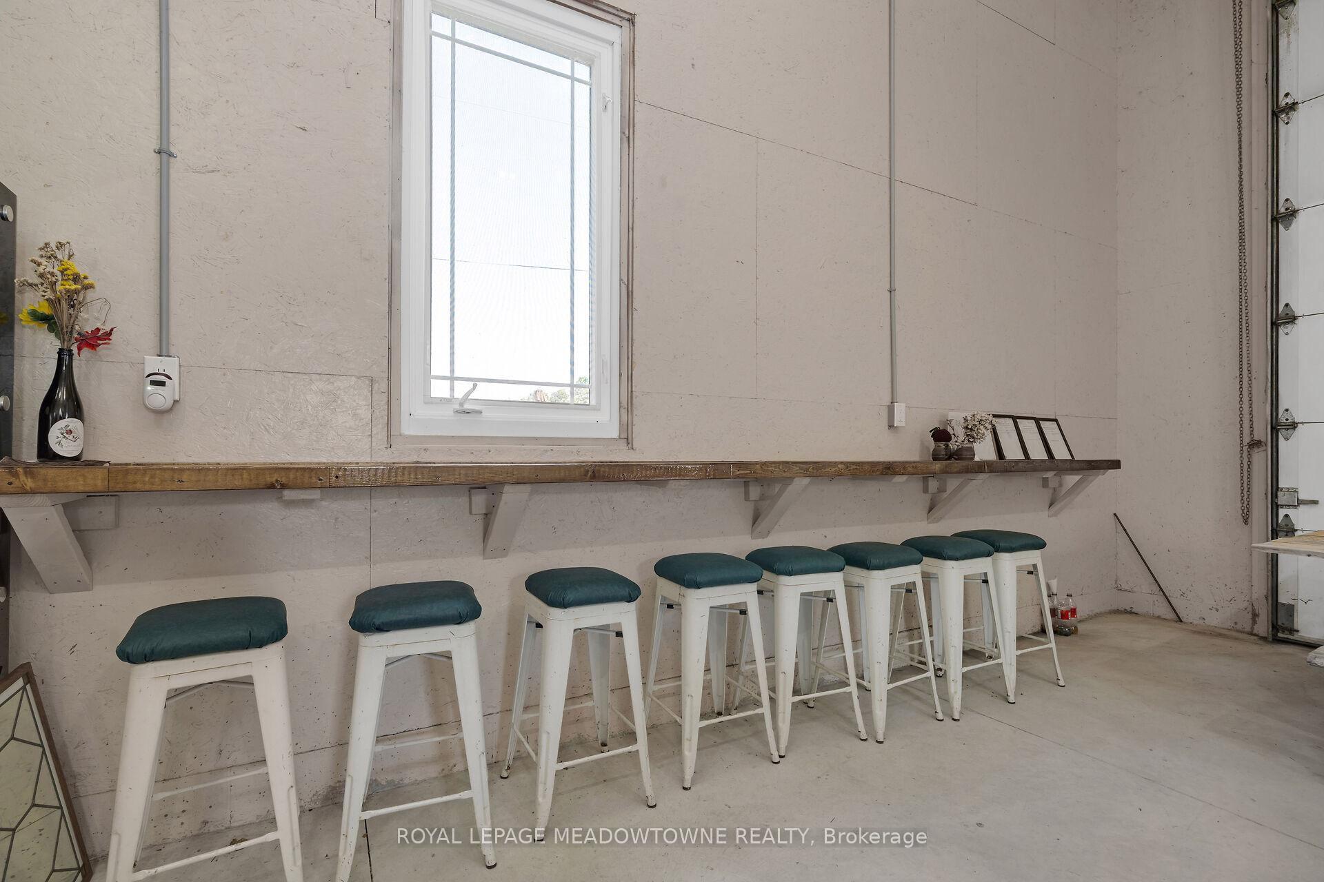 Photo 27 of 1453 Milburough Line, Hamilton, Rural Flamborough — HOMEH