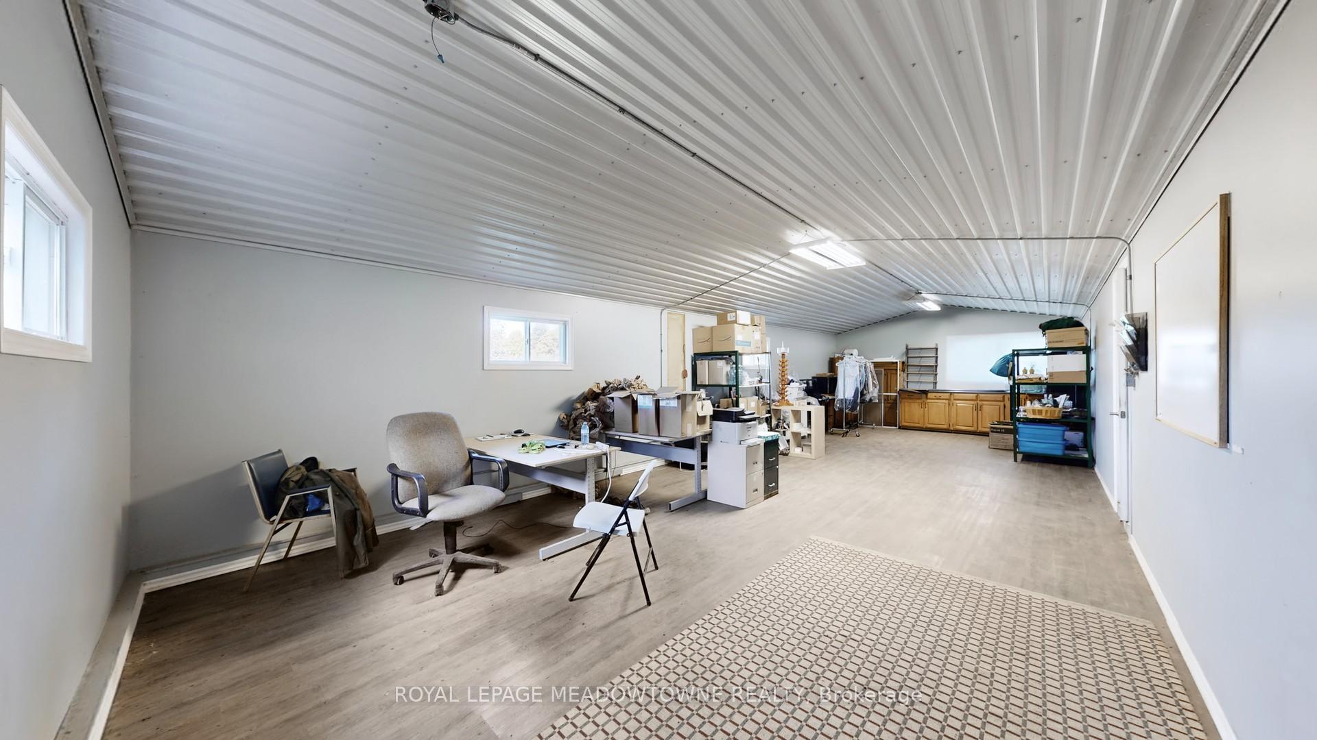Photo 35 of 1453 Milburough Line, Hamilton, Rural Flamborough — HOMEH
