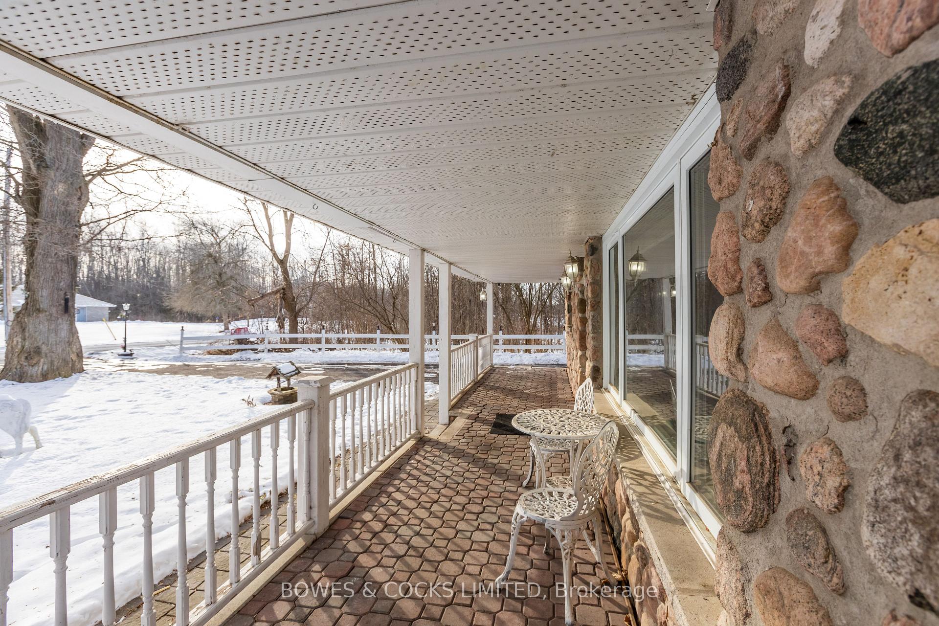 Photo 4 of 506 Maniece Avenue, Peterborough, Ashburnham Ward 4 — HOMEH