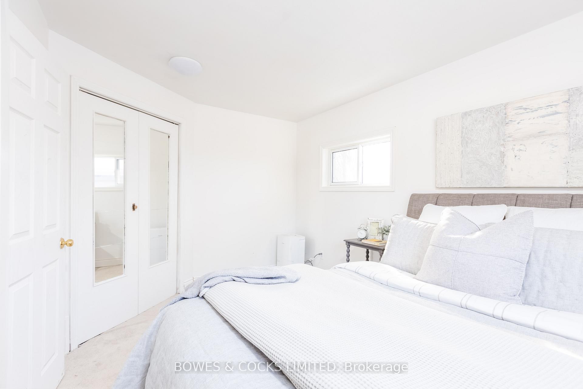 Photo 24 of 506 Maniece Avenue, Peterborough, Ashburnham Ward 4 — HOMEH
