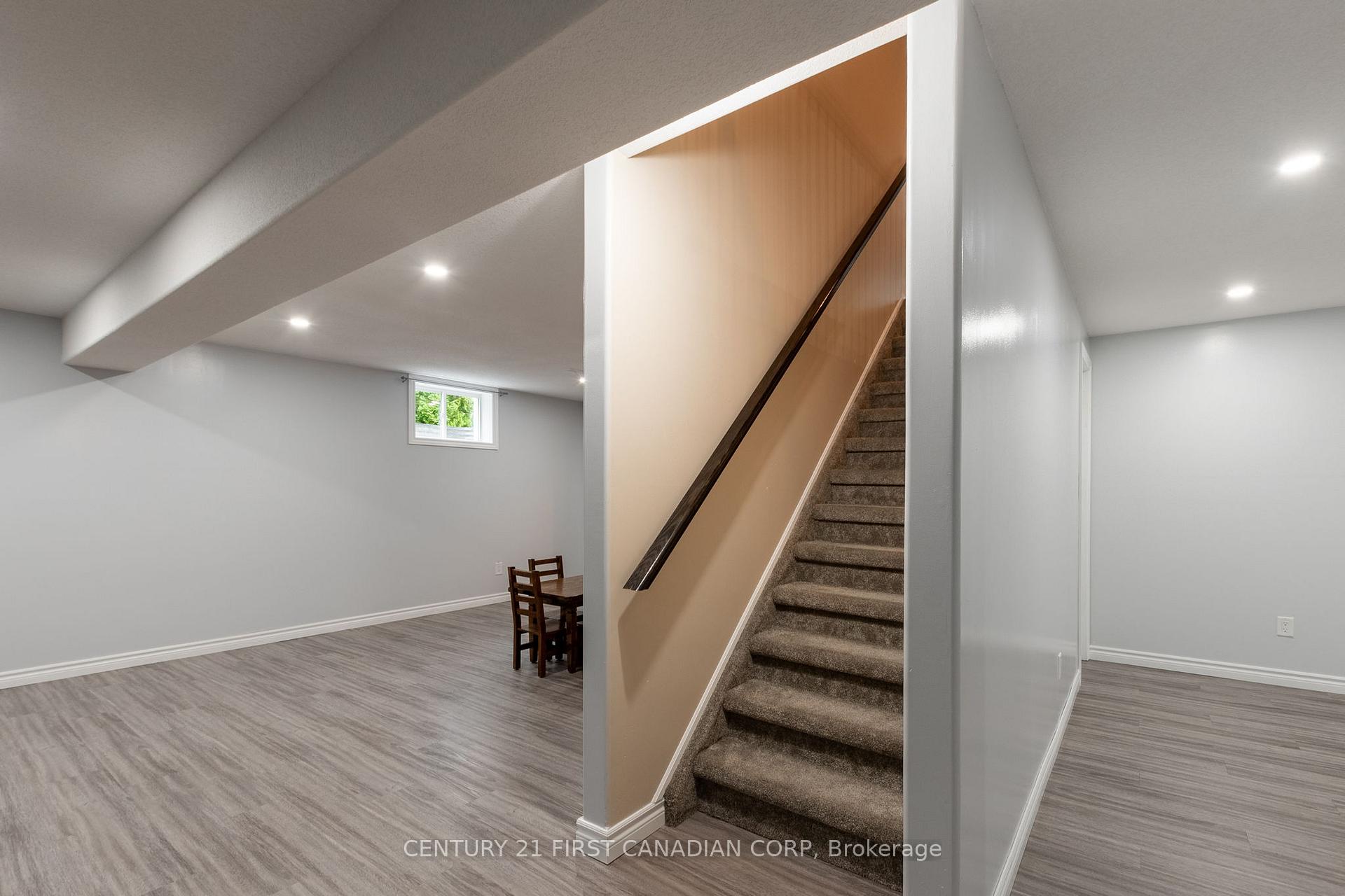 Photo 24 of 37 Union Street, Bayham, Vienna — HOMEH