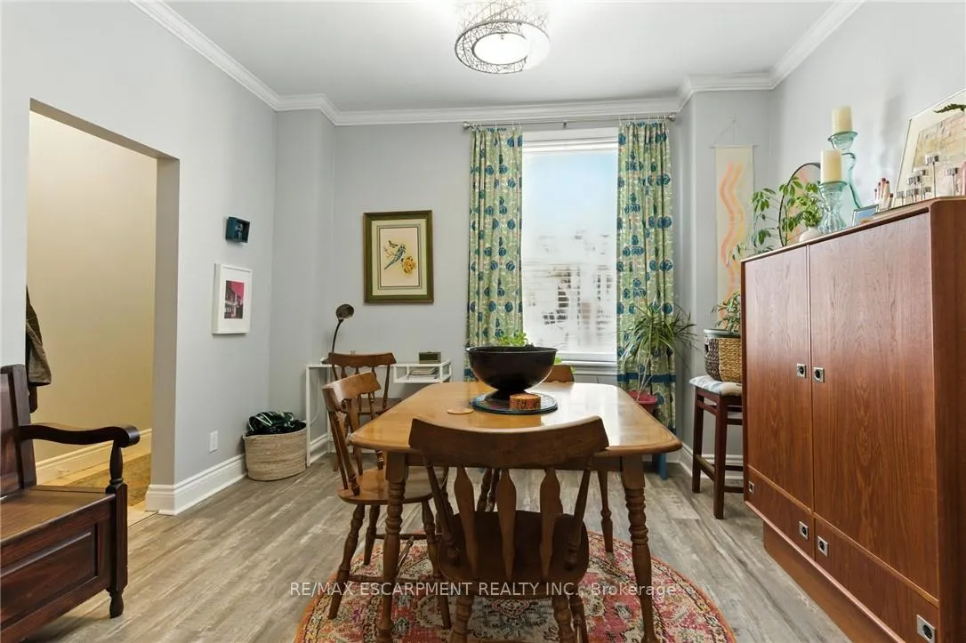 Photo 3 of 346 Hunter Street W, Hamilton, Kirkendall — HOMEH