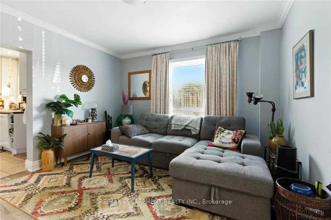 Photo 6 of 346 Hunter Street W, Hamilton, Kirkendall — HOMEH