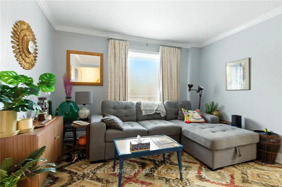 Photo 7 of 346 Hunter Street W, Hamilton, Kirkendall — HOMEH