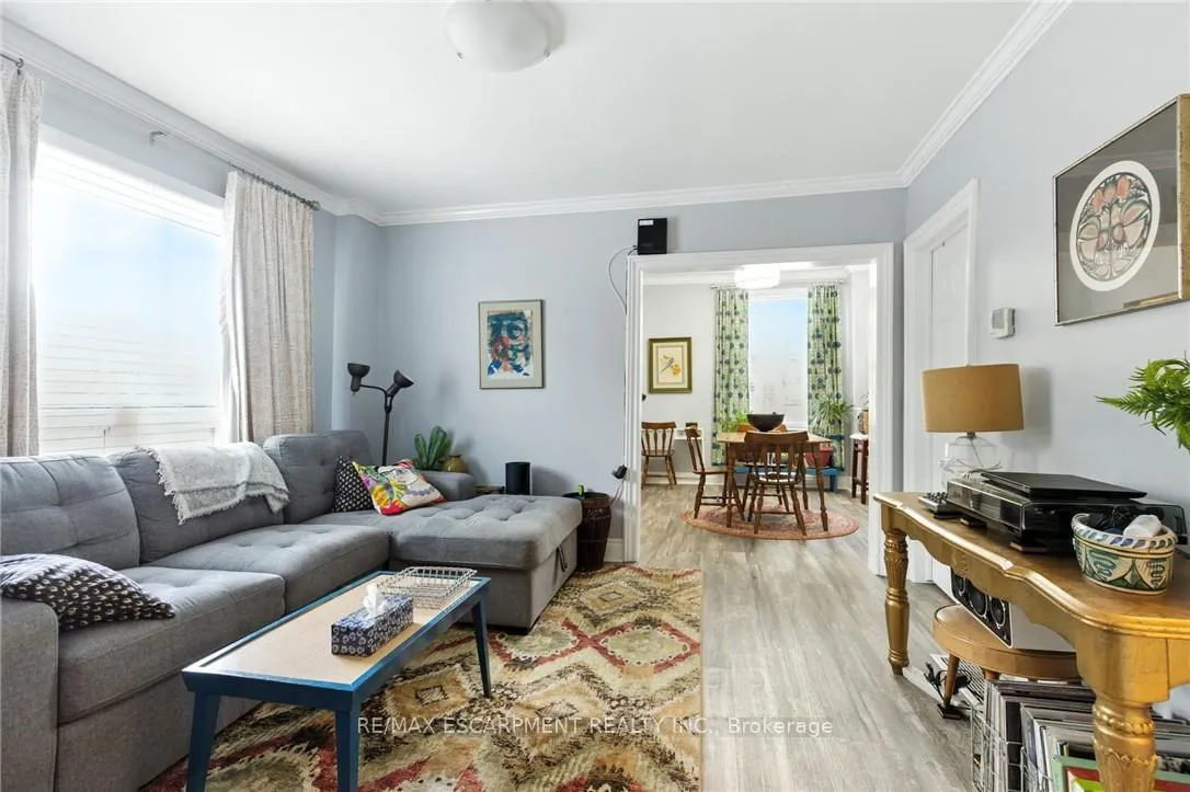 Photo 8 of 346 Hunter Street W, Hamilton, Kirkendall — HOMEH