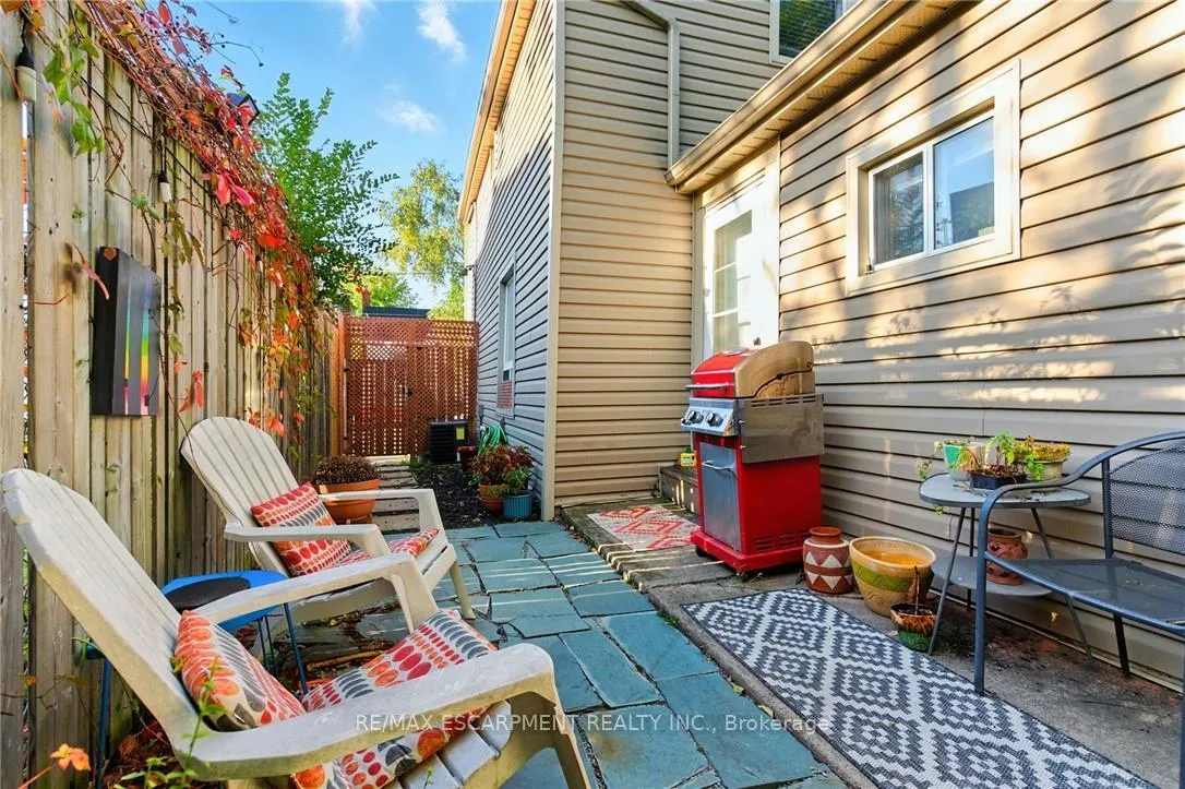 Photo 31 of 346 Hunter Street W, Hamilton, Kirkendall — HOMEH