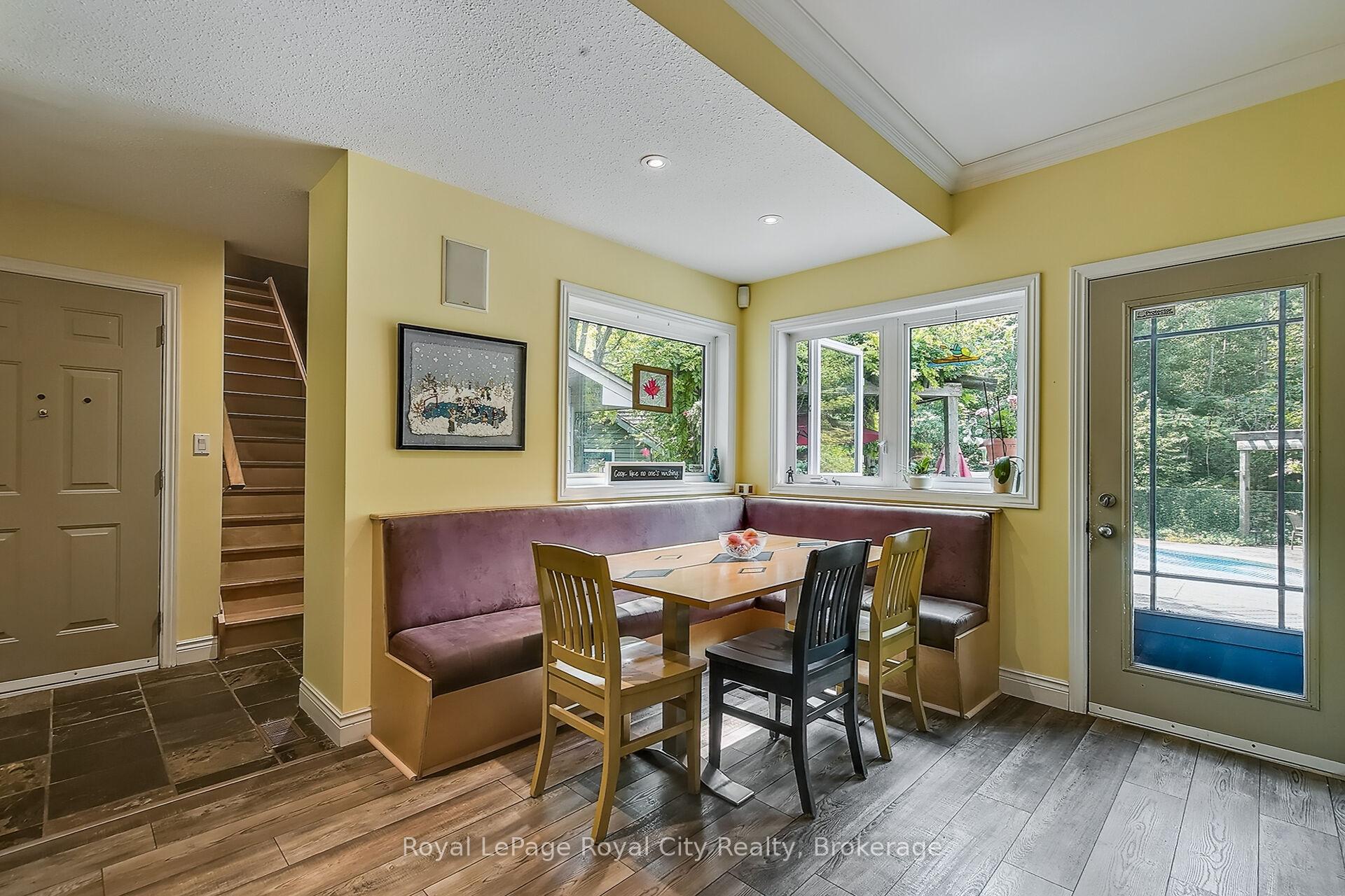 Photo 13 of 12 Kilkenny Place, Guelph, Pineridge/Westminster Woods — HOMEH