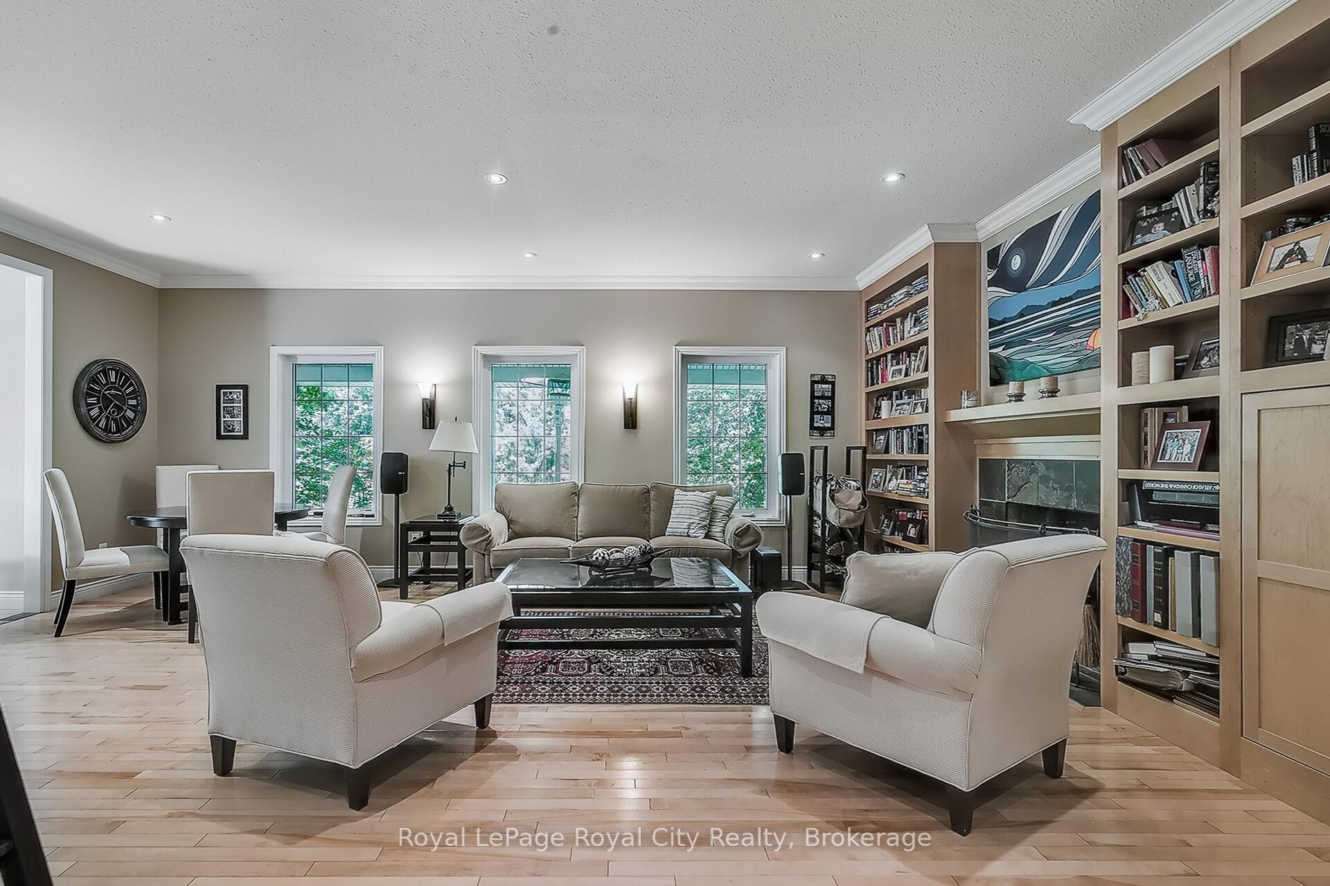 Photo 16 of 12 Kilkenny Place, Guelph, Pineridge/Westminster Woods — HOMEH