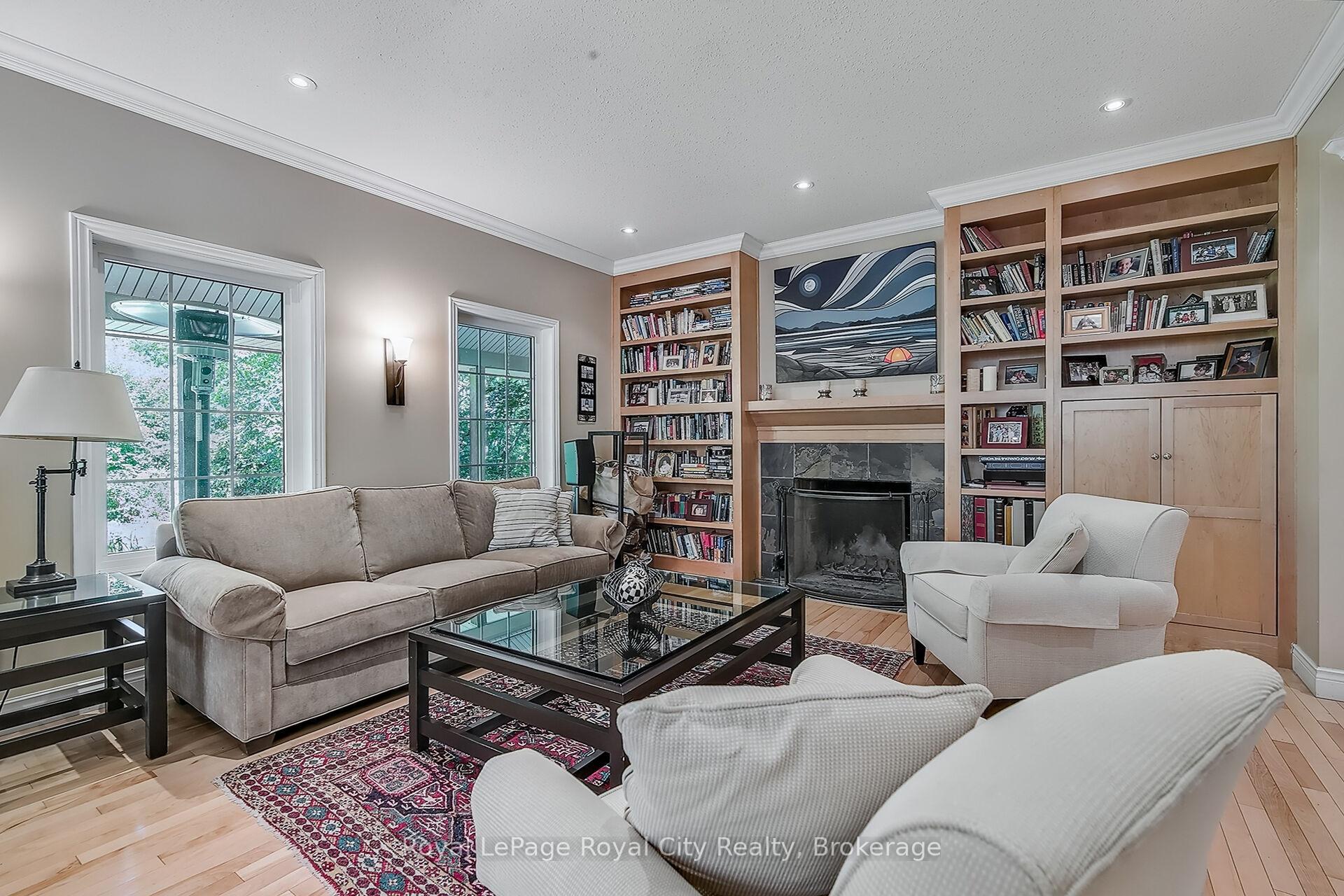 Photo 17 of 12 Kilkenny Place, Guelph, Pineridge/Westminster Woods — HOMEH