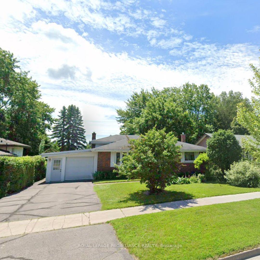 Photo 3 of 1167 Algonquin Boulevard, Peterborough, Northcrest Ward 5 — HOMEH