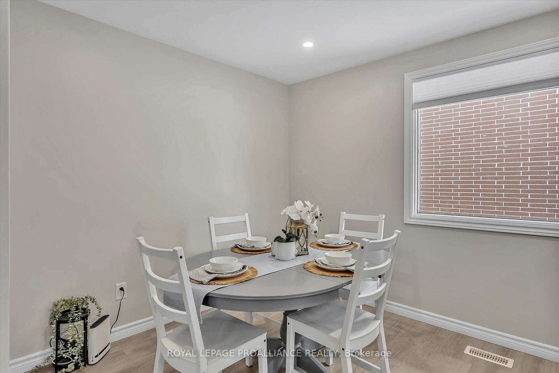 Photo 11 of 1167 Algonquin Boulevard, Peterborough, Northcrest Ward 5 — HOMEH