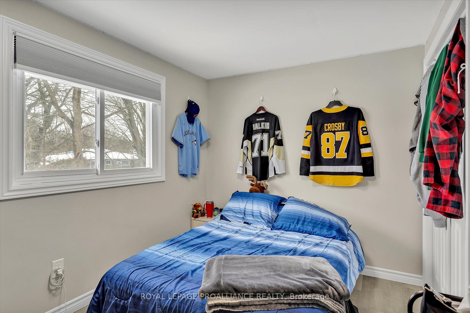 Photo 22 of 1167 Algonquin Boulevard, Peterborough, Northcrest Ward 5 — HOMEH